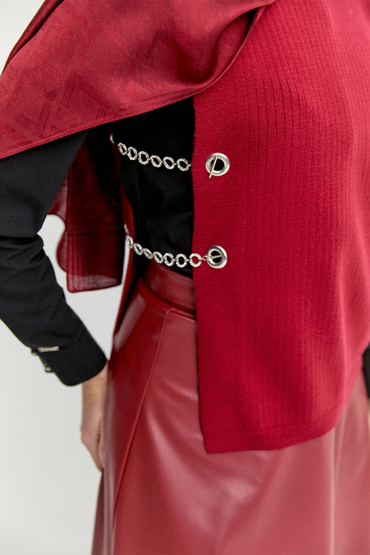 Zincir Detaylı Triko Bluz, Tesettür Giyim