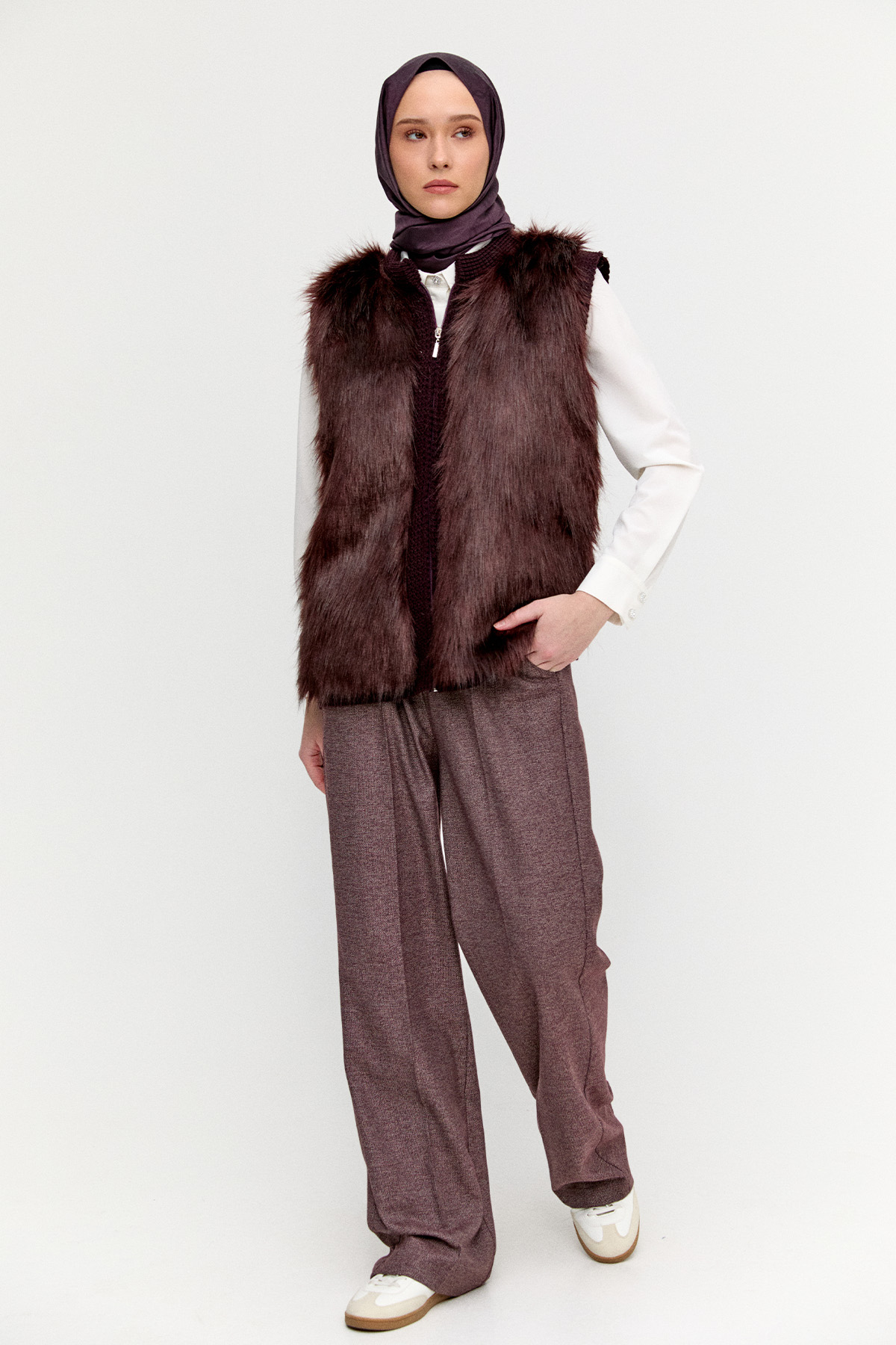 Suni Kürklü Örme Yelek, Tesettür Giyim