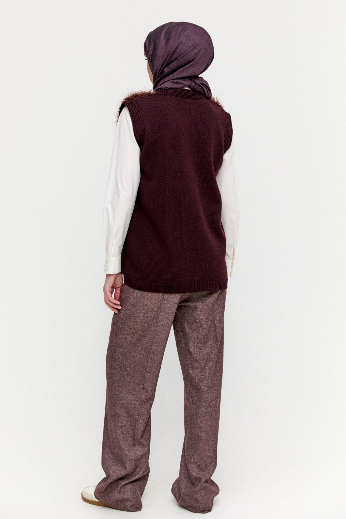 Suni Kürklü Örme Yelek, Tesettür Giyim