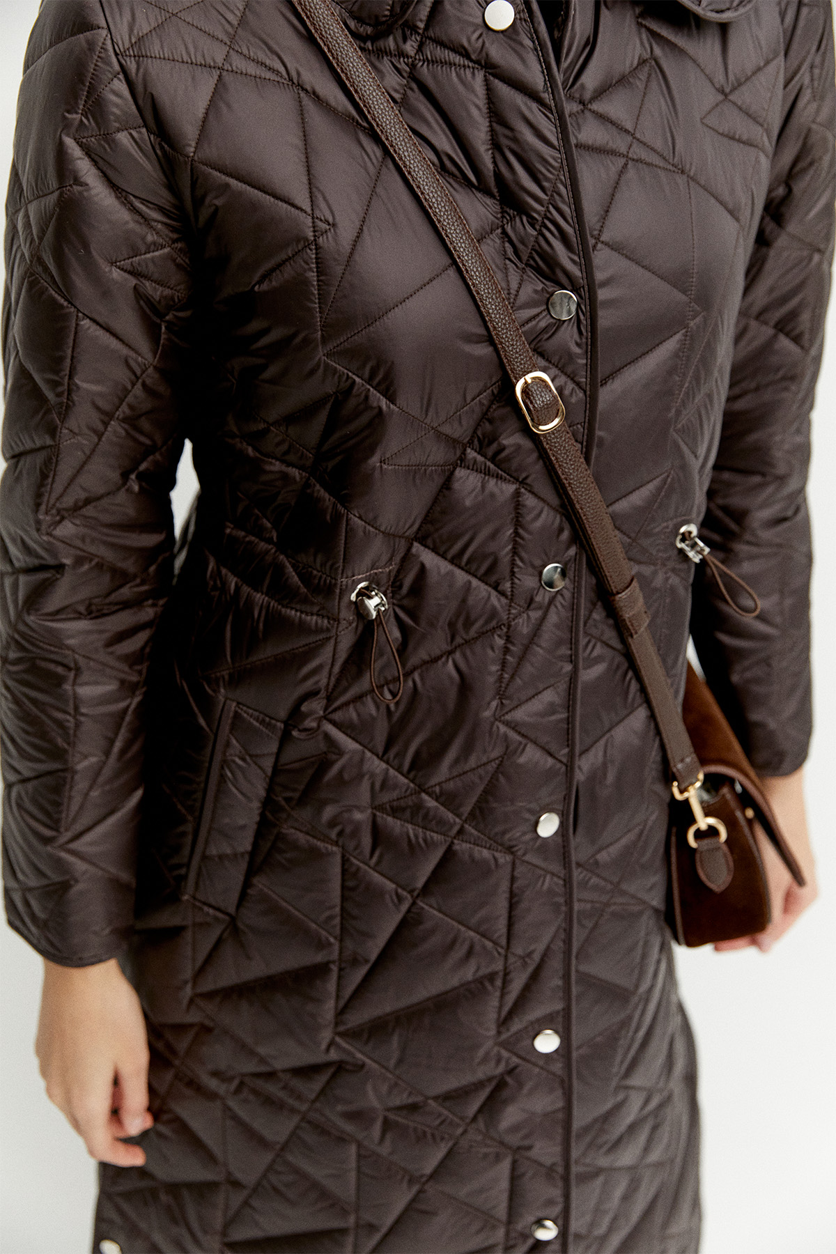 Bebe Yaka Büyük Beden Kapitone Kaban