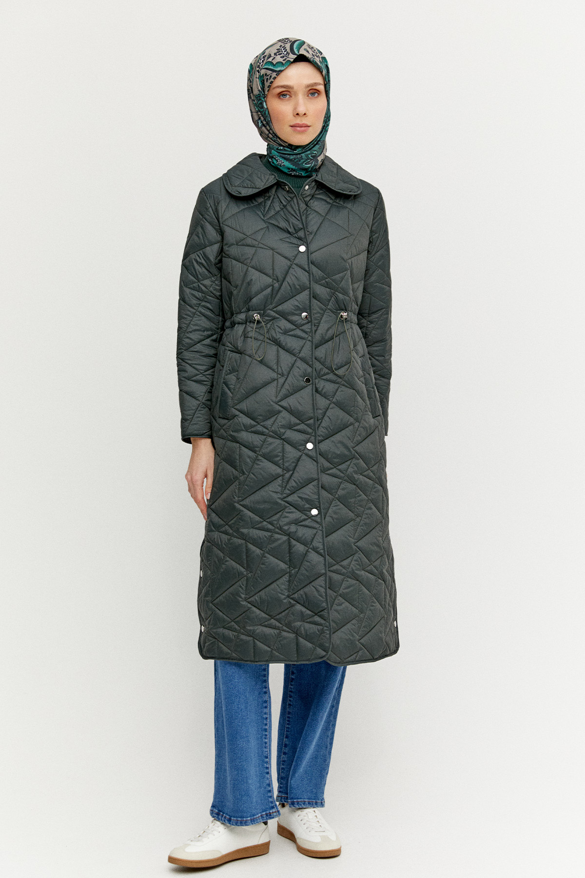 Büyük Beden Kapitone Kaban, Tesettür Giyim