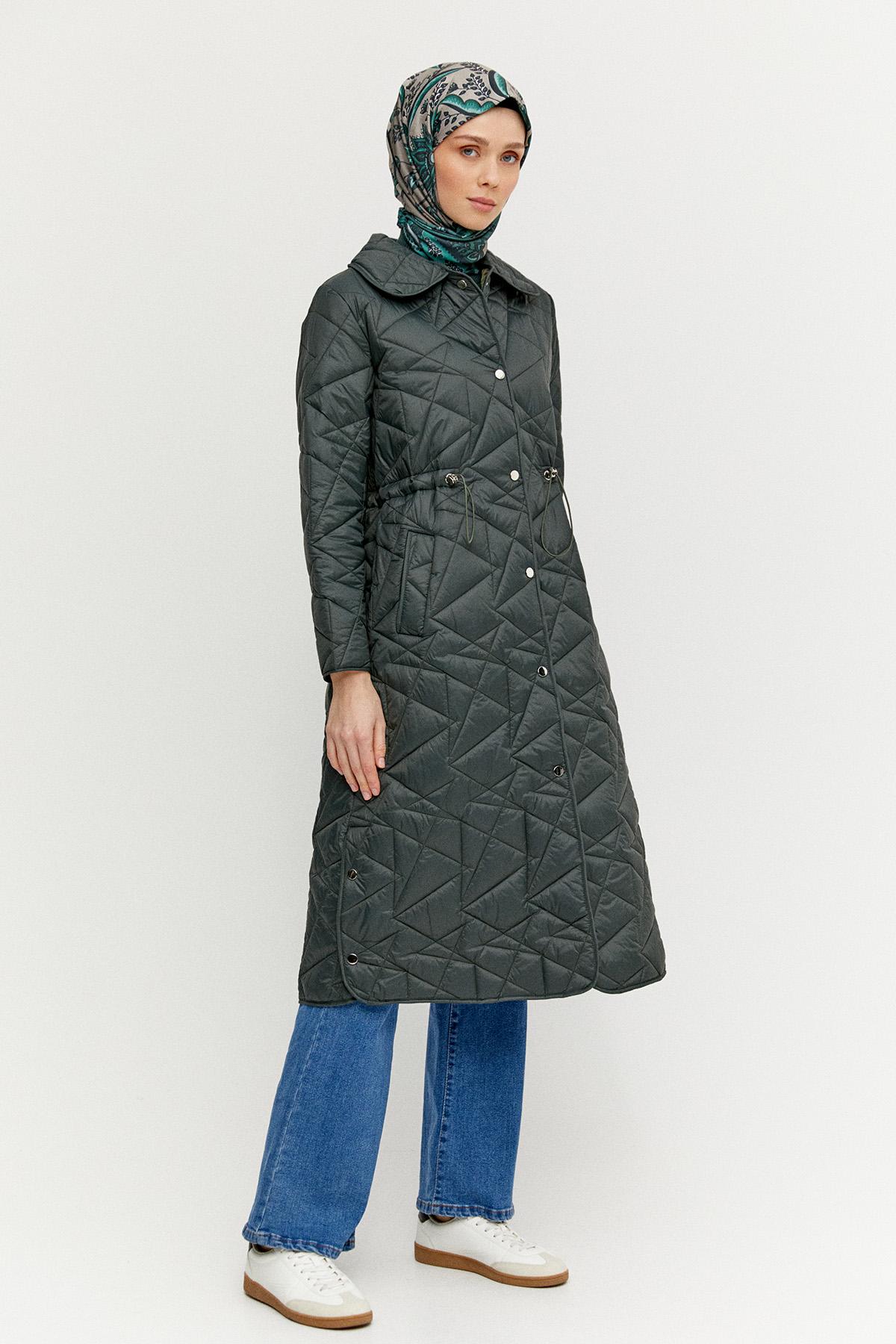 Büyük Beden Kapitone Kaban, Tesettür Giyim