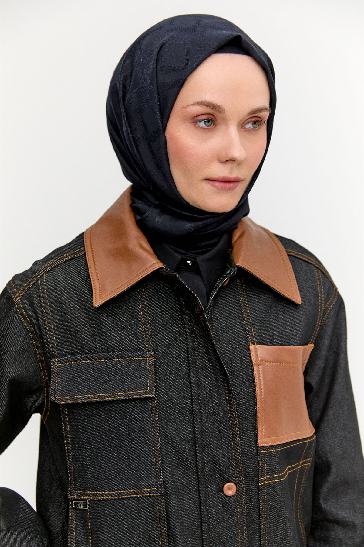 Spor Dikişli Pamuklu Denim Ceket, Tesettür Giyim