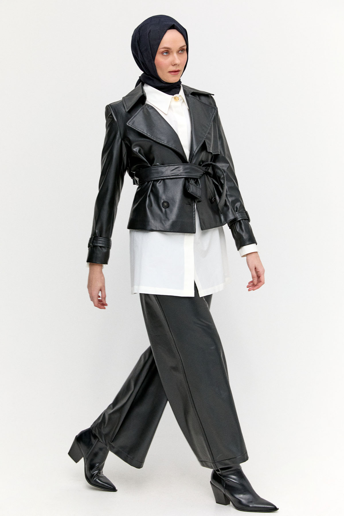 Kruvaze Kemerli Suni Deri Ceket, Tesettür Giyim