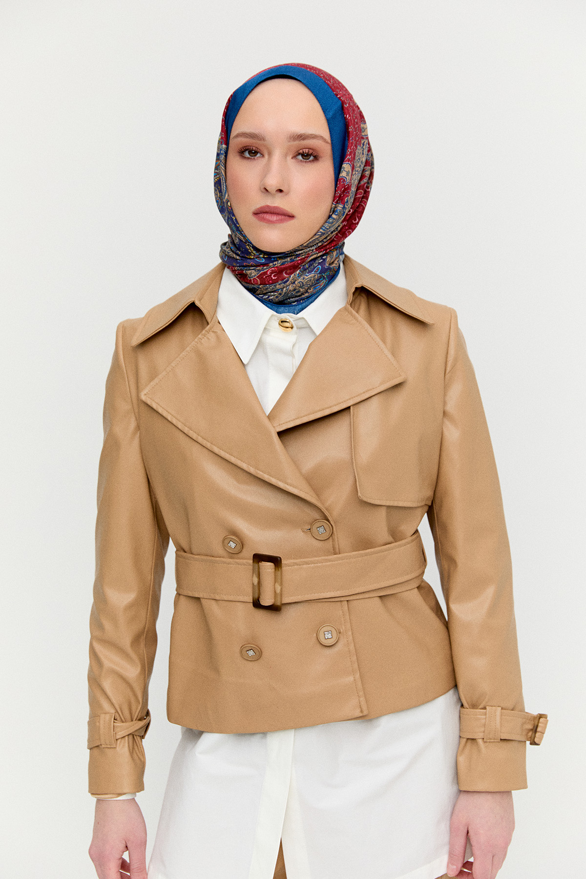 Kruvaze Kemerli Suni Deri Ceket, Tesettür Giyim