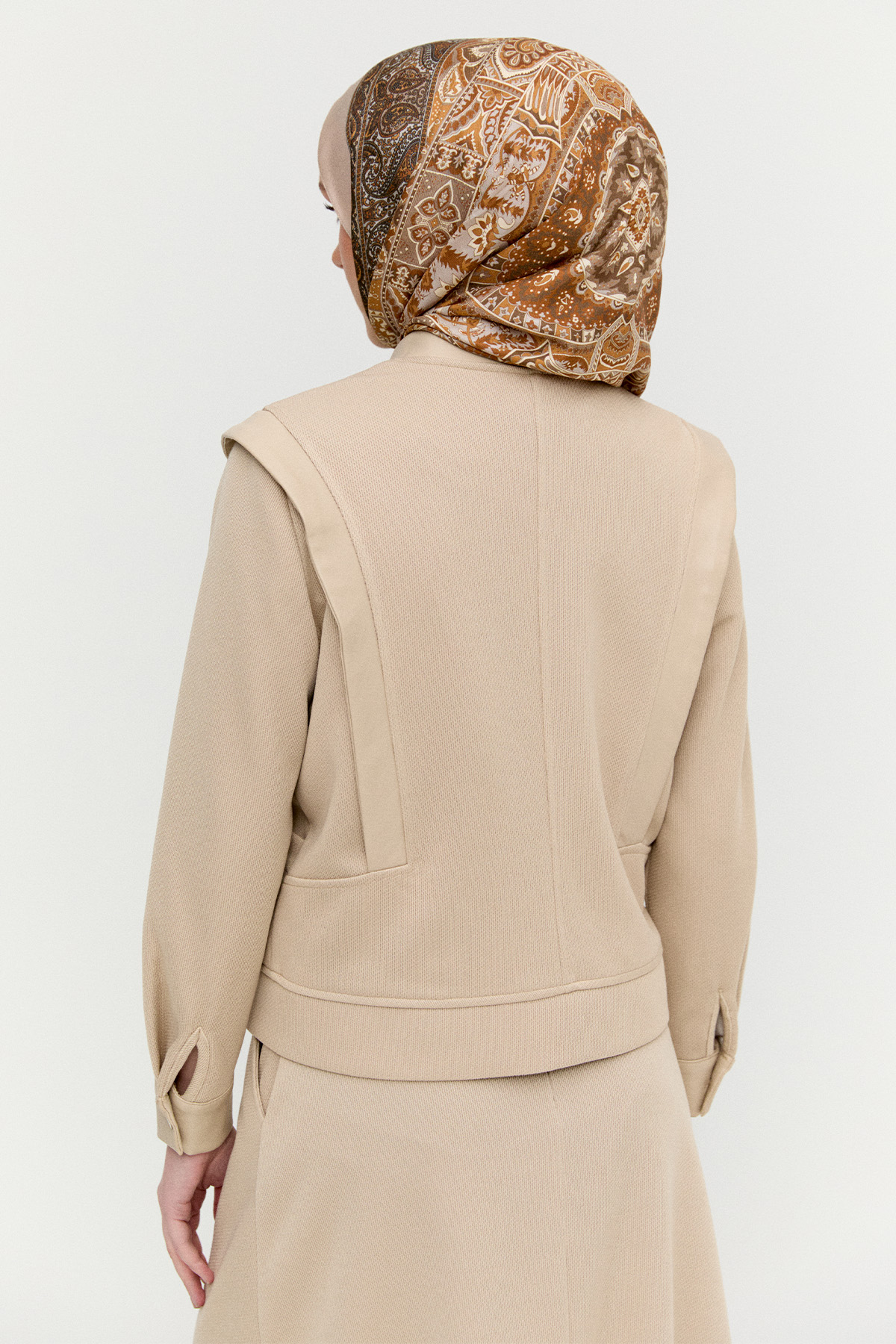 Yüksek Yakalı Örme Ceket, Tesettür Giyim