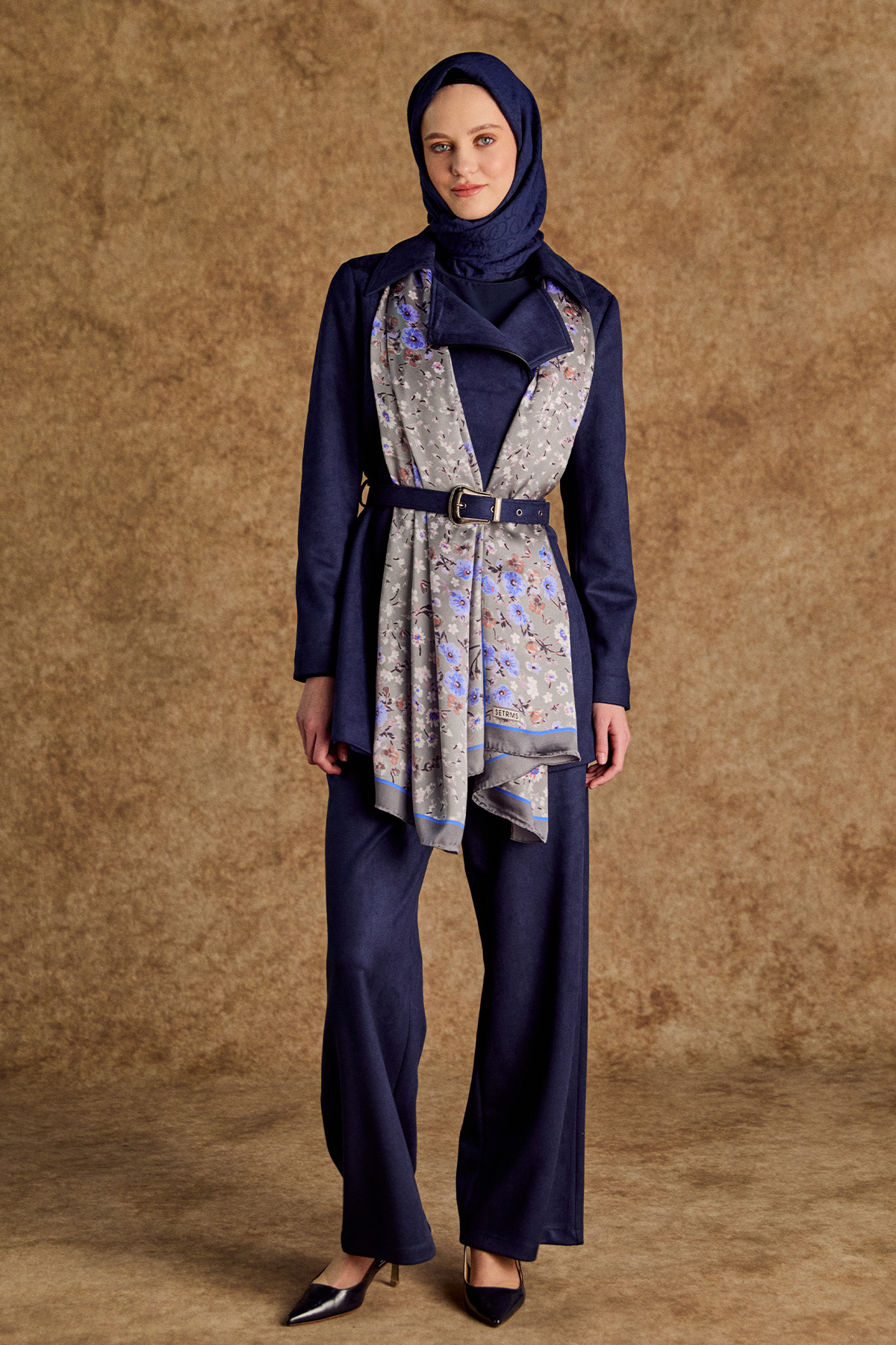 Kruvaze Fermuarlı Süet Görünümlü Kemerli Ceket