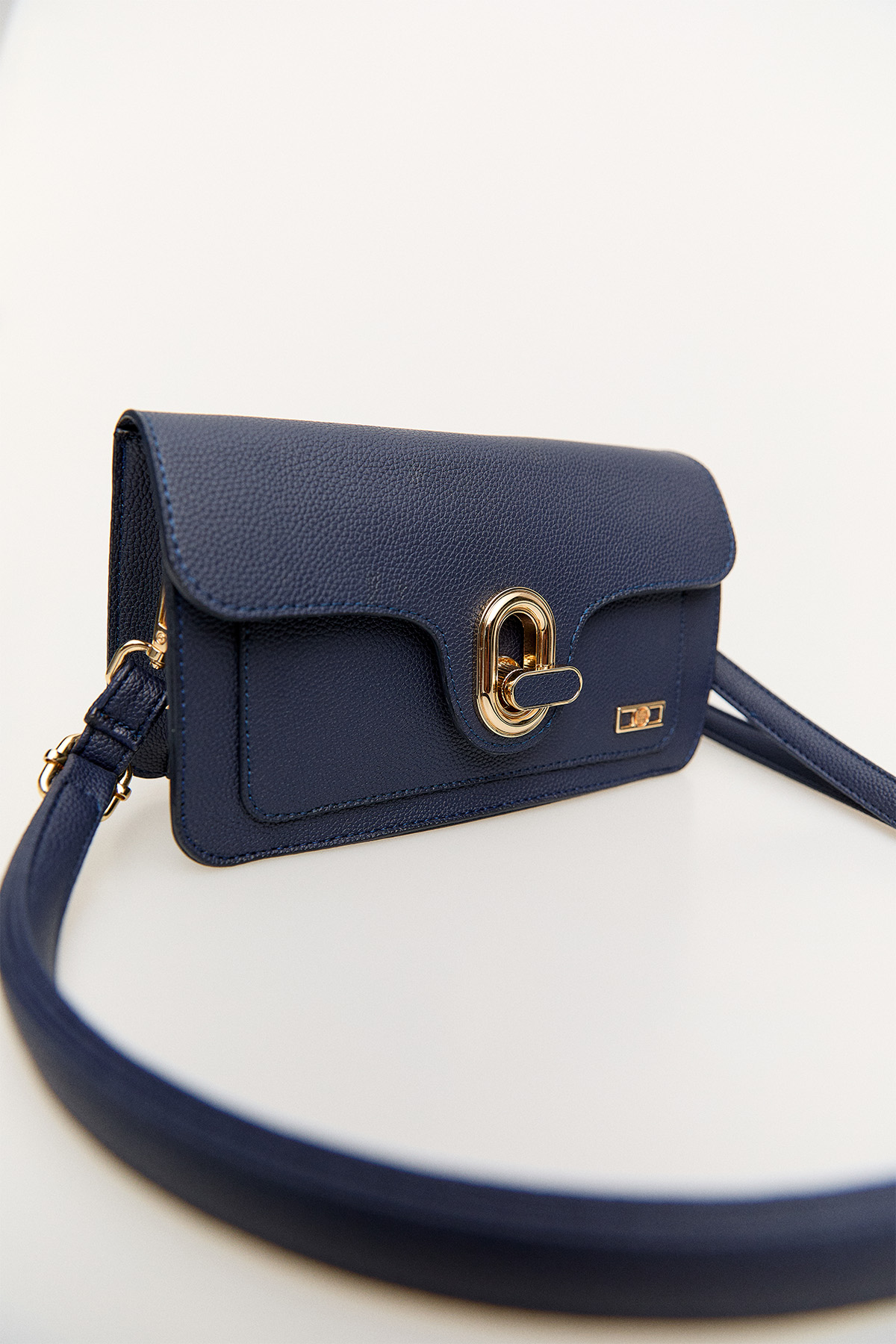 Çok Bölmeli Omuz Çantası, Tesettür Giyim