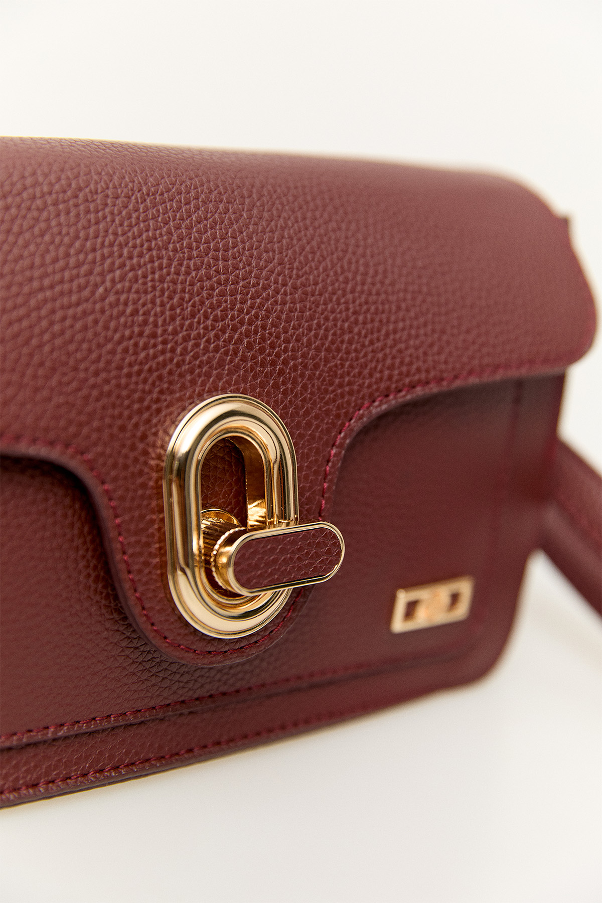 Kartlık Detaylı Mini Omuz Çantası, Tesettür Giyim