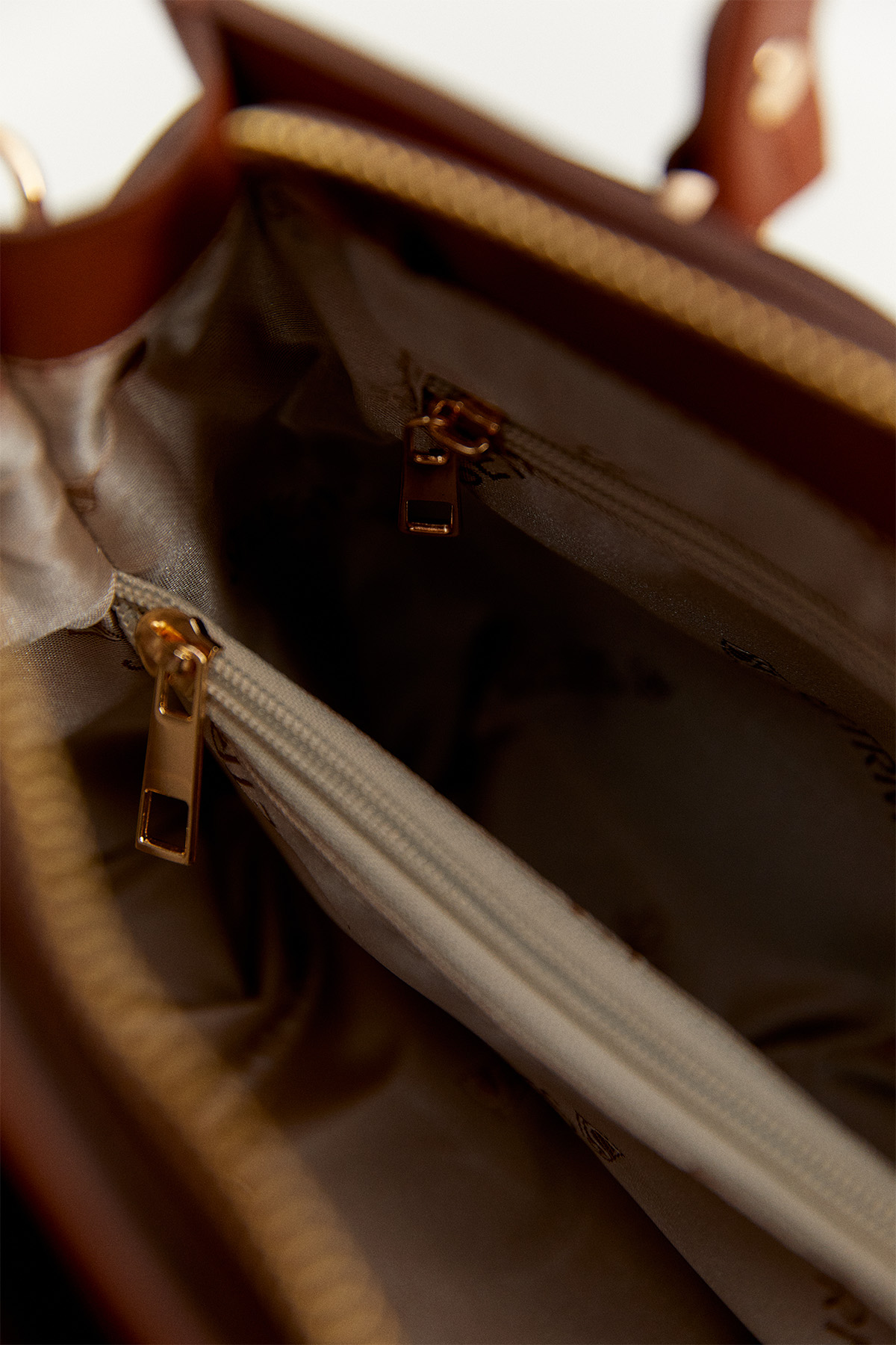 Suni Deri El ve Kol Çantası