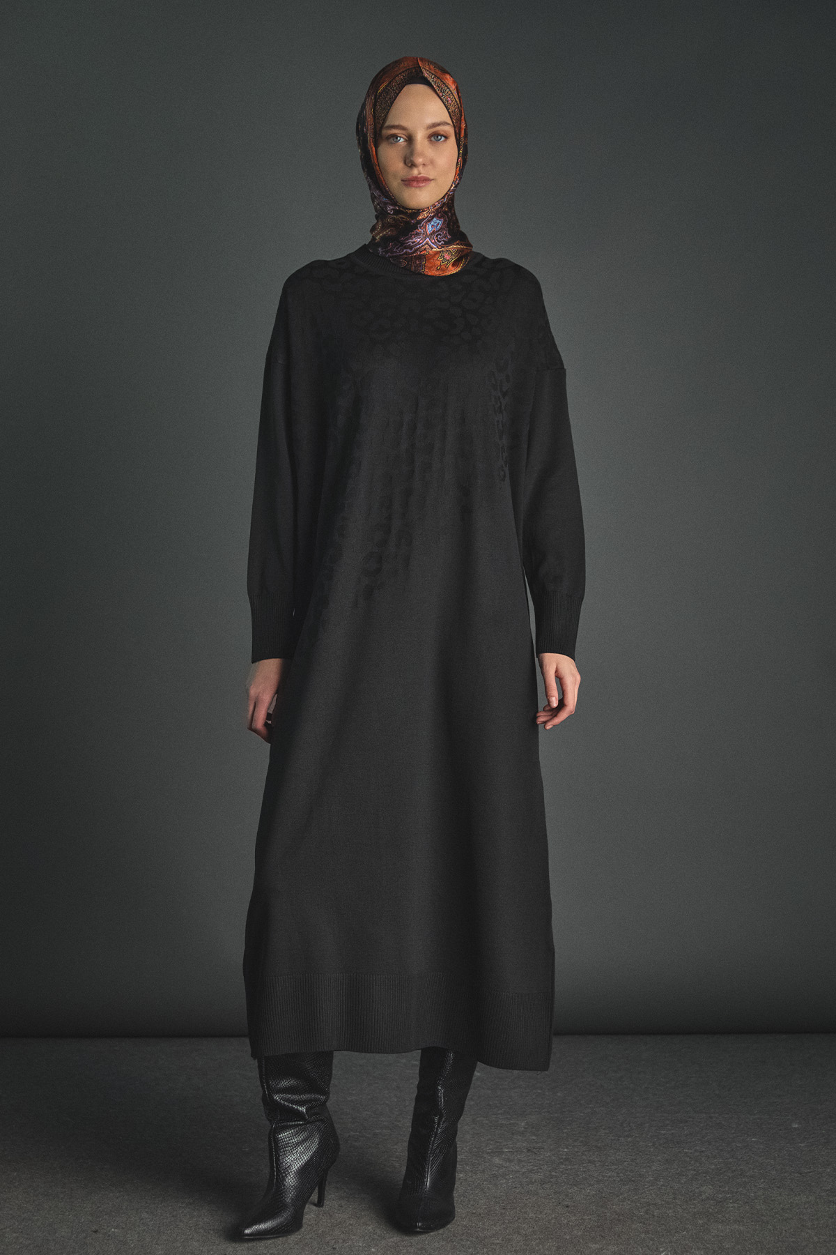 Leopar Desenli Triko Elbise