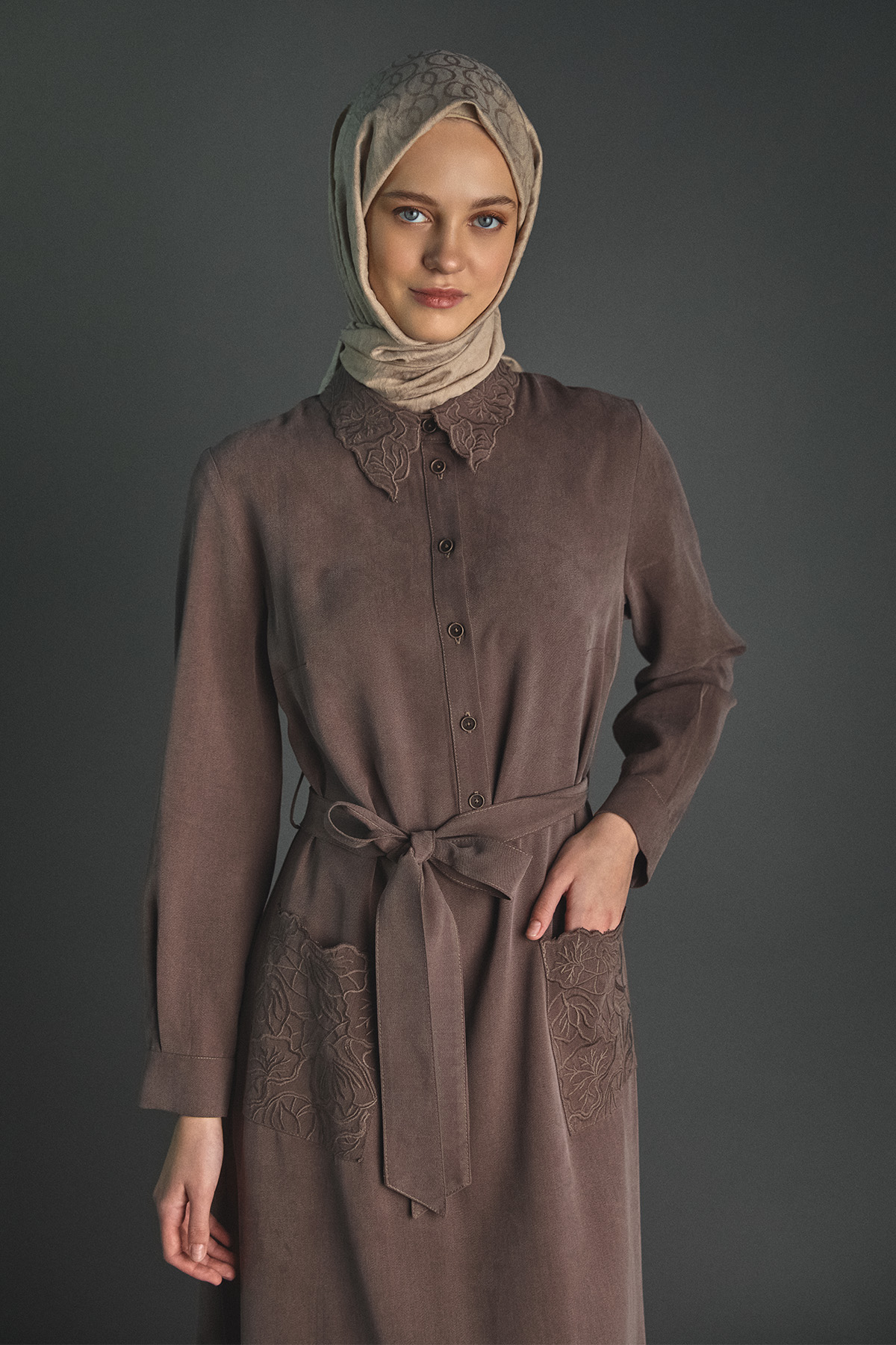 Kuşaklı Lyocell Elbise