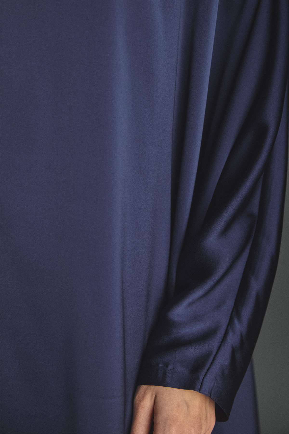 Drape Detaylı Hakim Yakalı Elbise