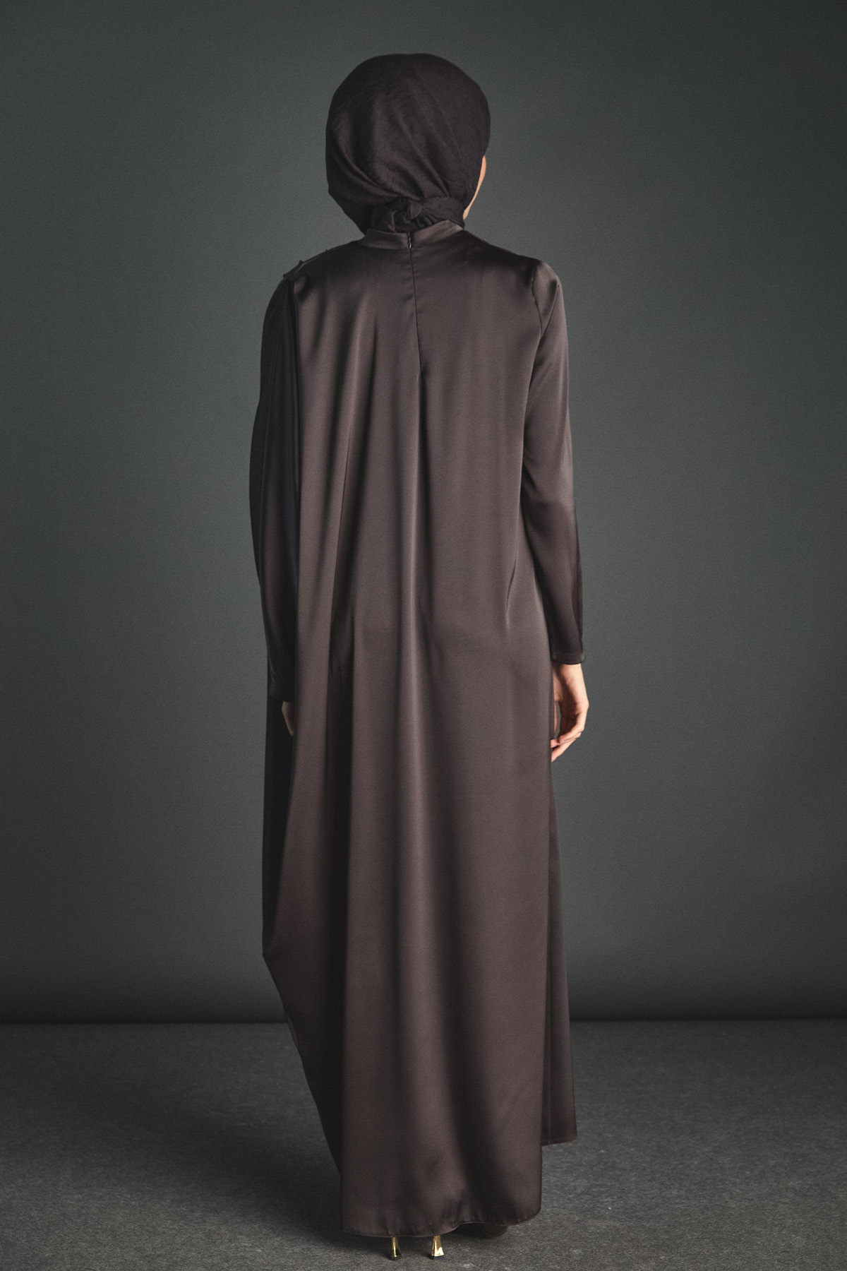 Drape Detaylı Hakim Yakalı Elbise