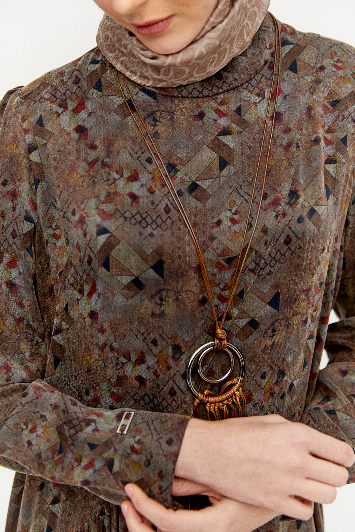 Etnik Desenli Büzgü Elbise