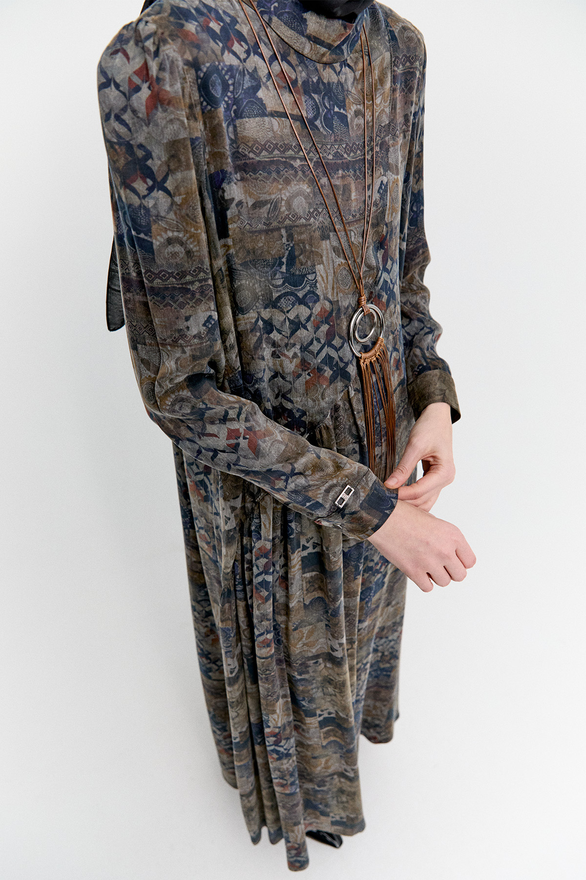 Etnik Desenli Büzgü Elbise, Tesettür Giyim