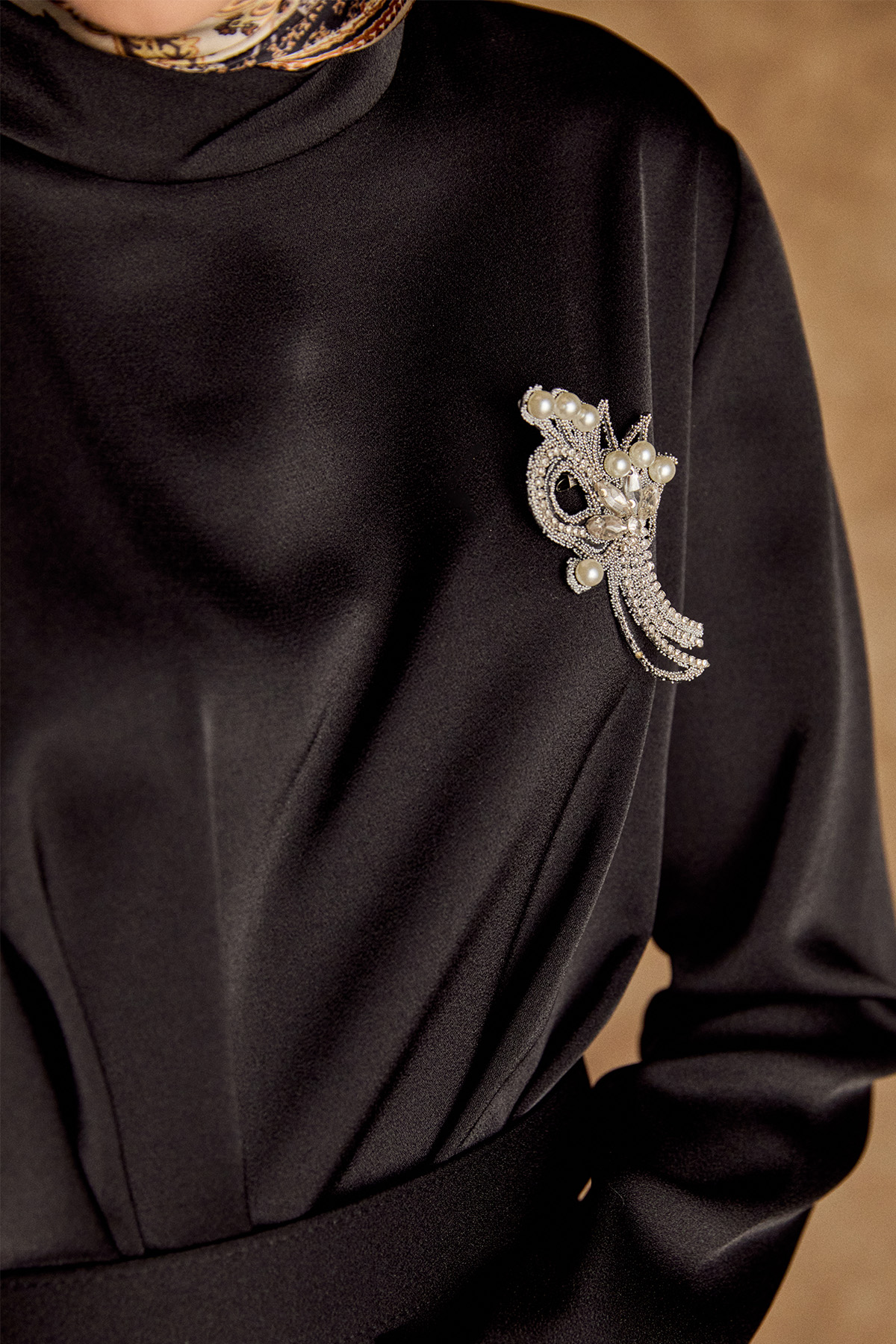 Drape Detaylı Saten Elbise