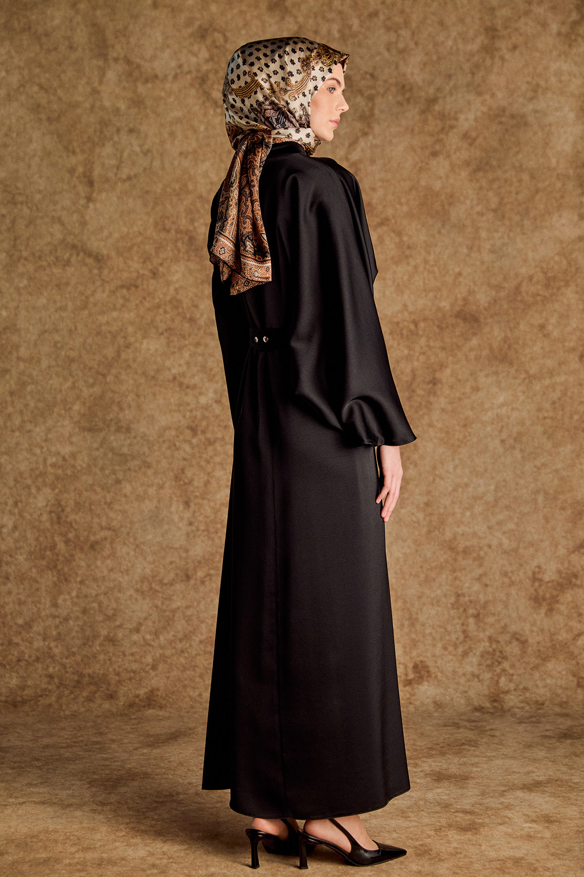 Drape Detaylı Saten Elbise