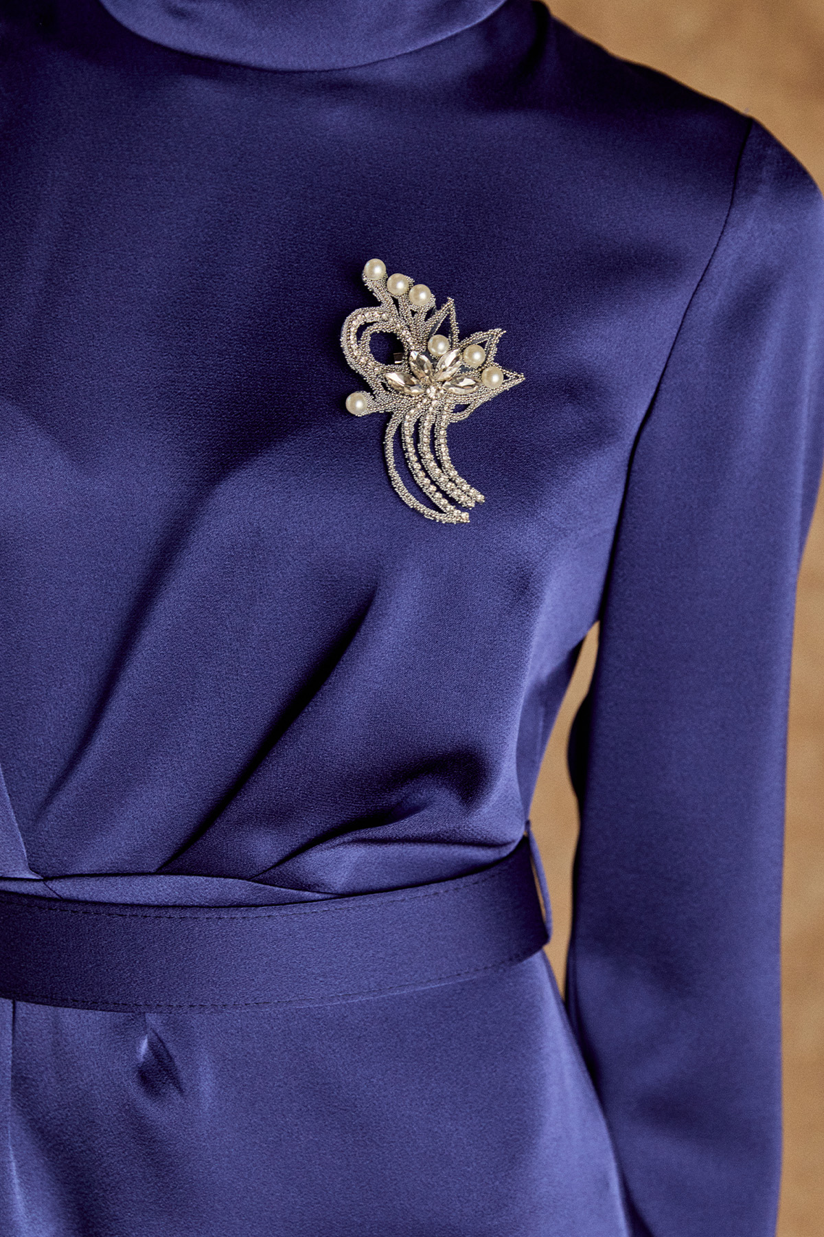 Drape Detaylı Saten Elbise