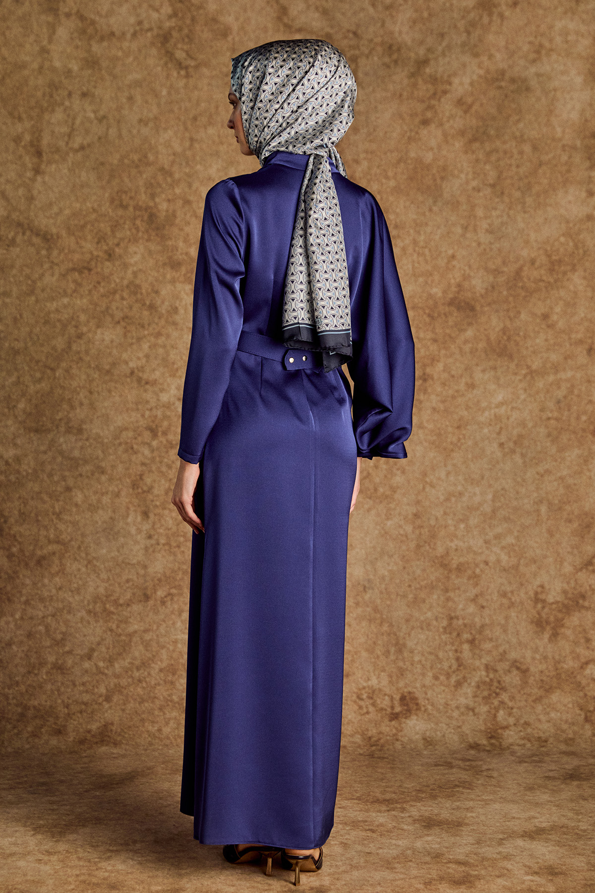 Drape Detaylı Saten Elbise