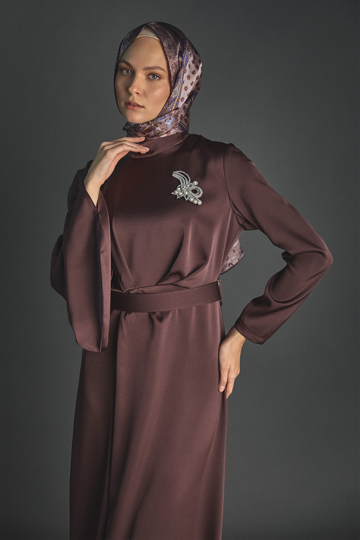 Drape Detaylı Saten Elbise