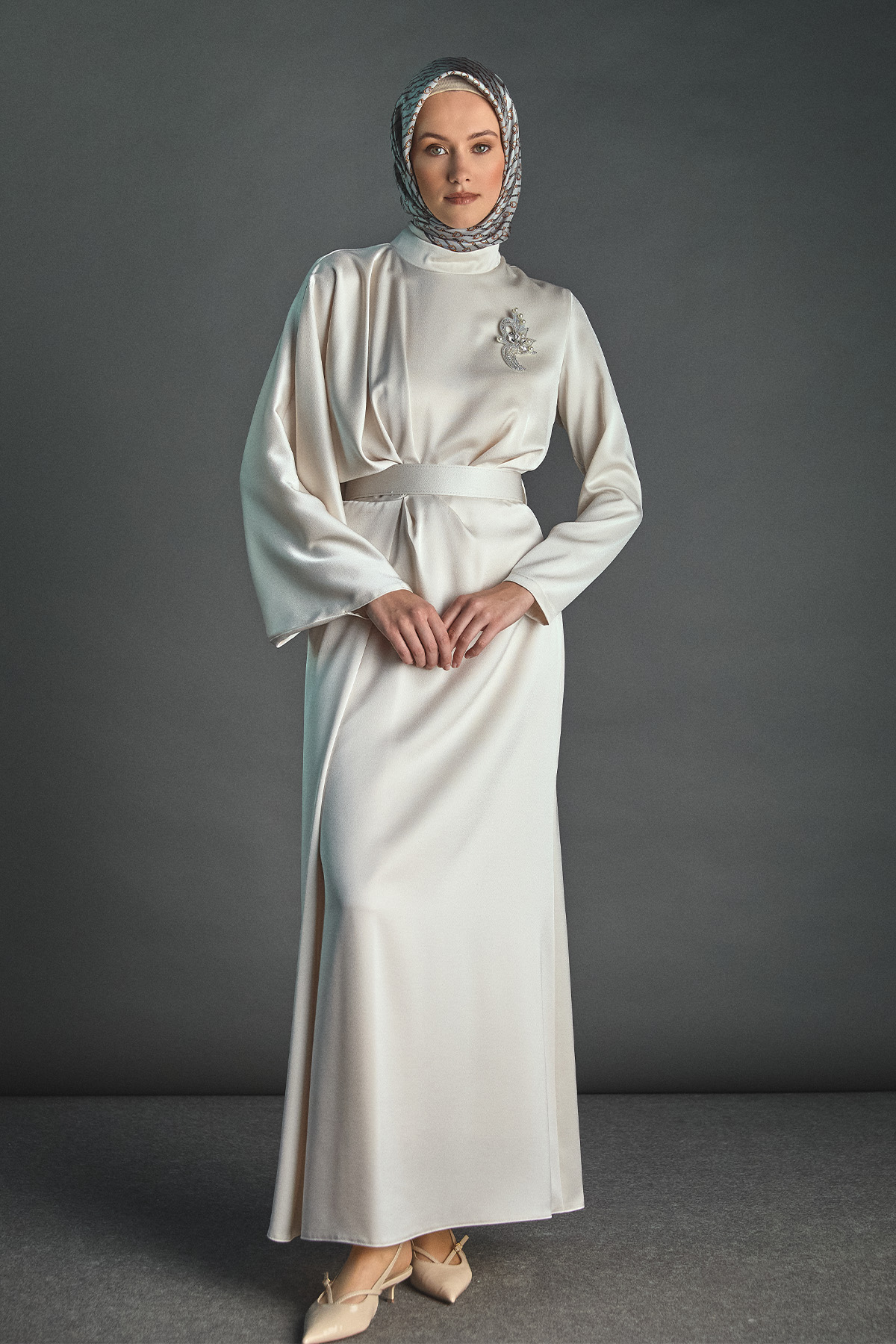 Drape Detaylı Saten Elbise