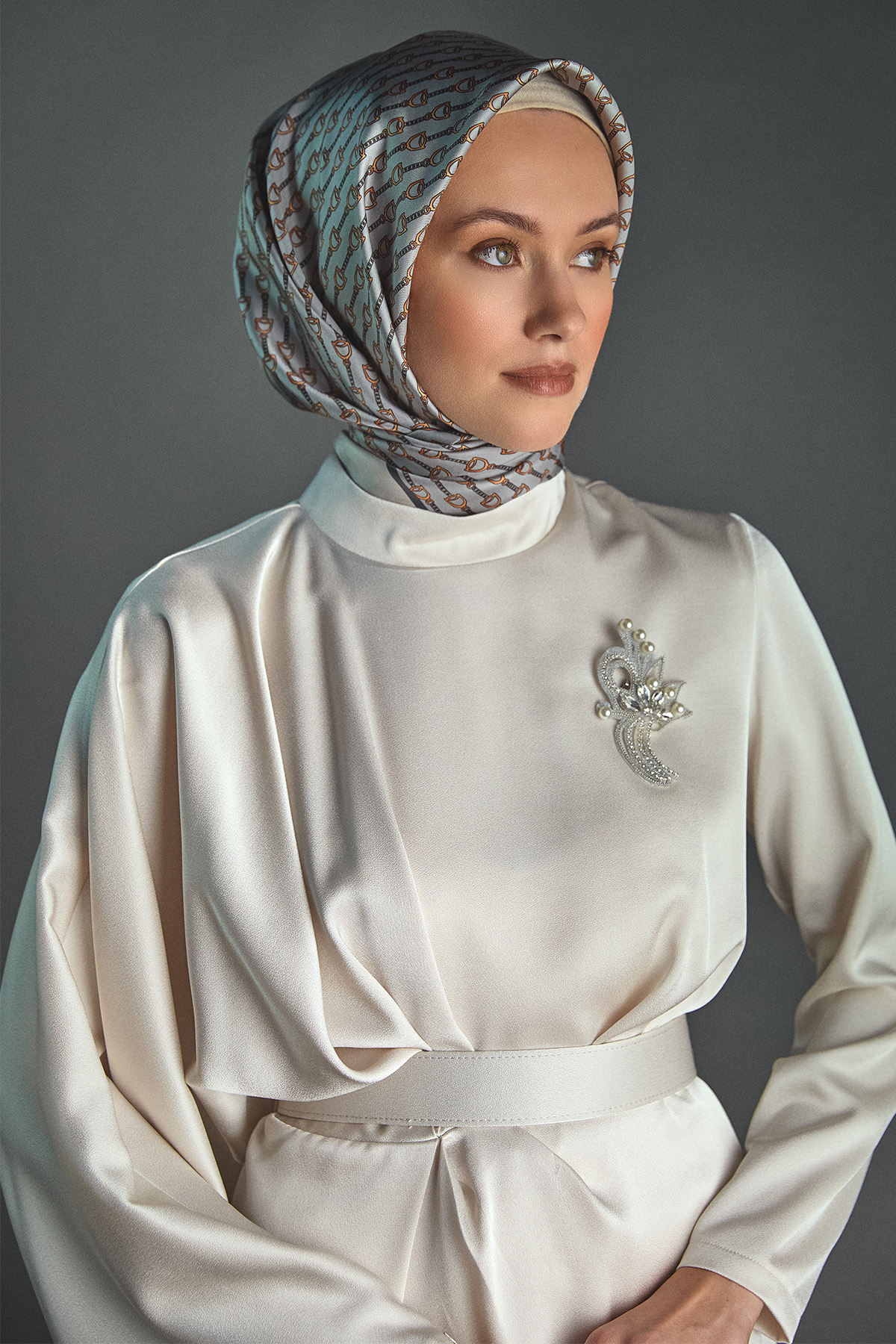 Drape Detaylı Saten Elbise