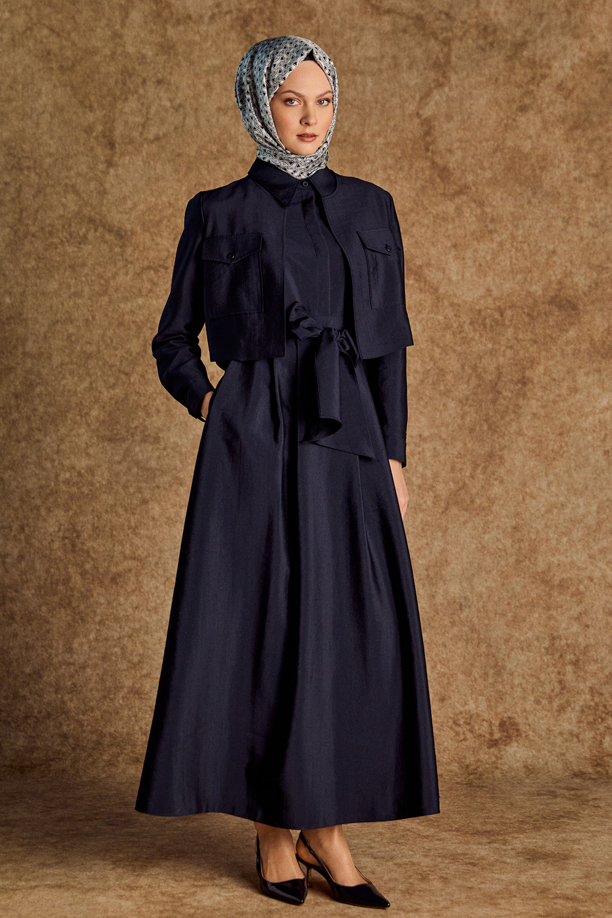 Ceketli Pilikaşe Detaylı Kuşaklı Elbise