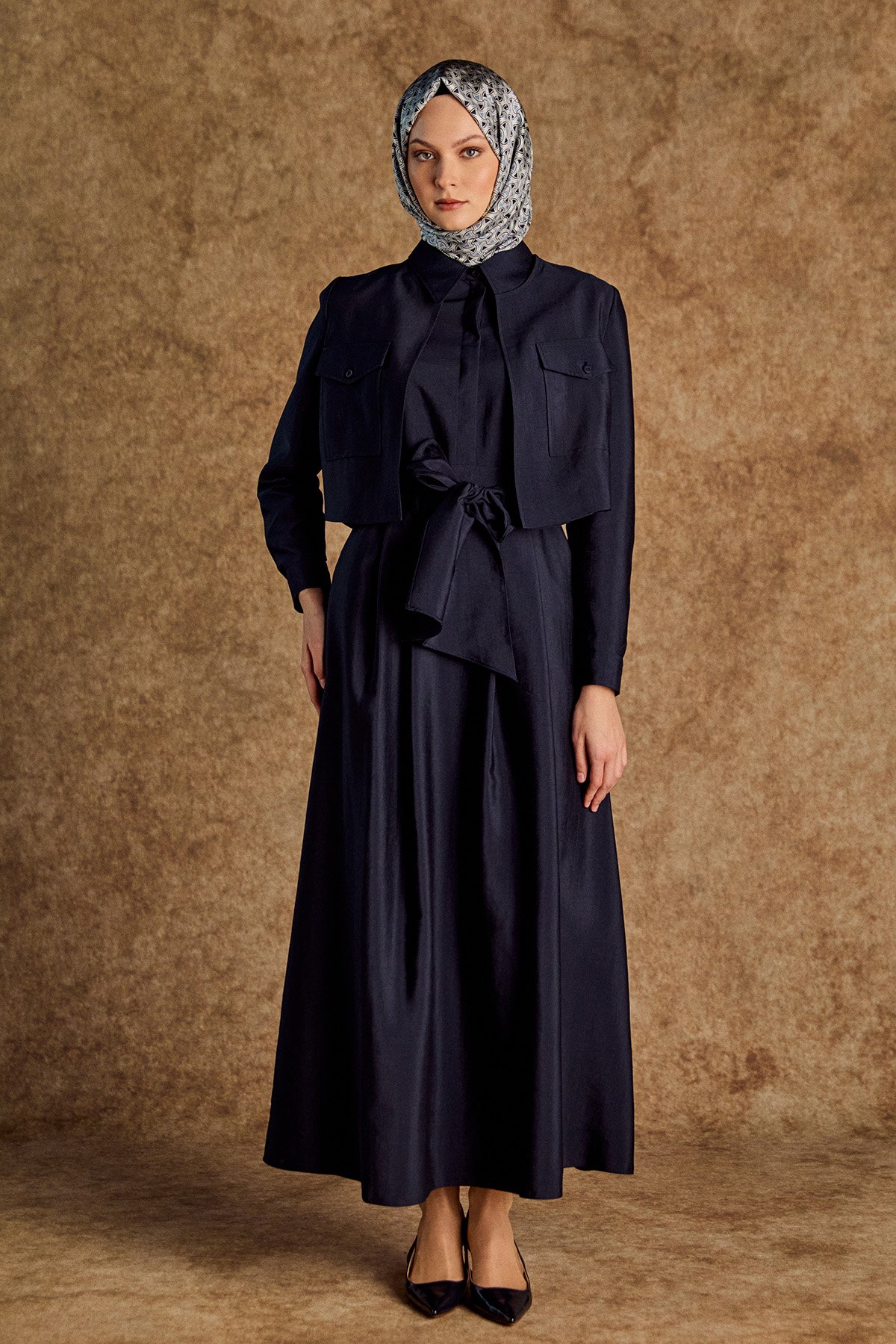 Ceketli Pilikaşe Detaylı Kuşaklı Elbise