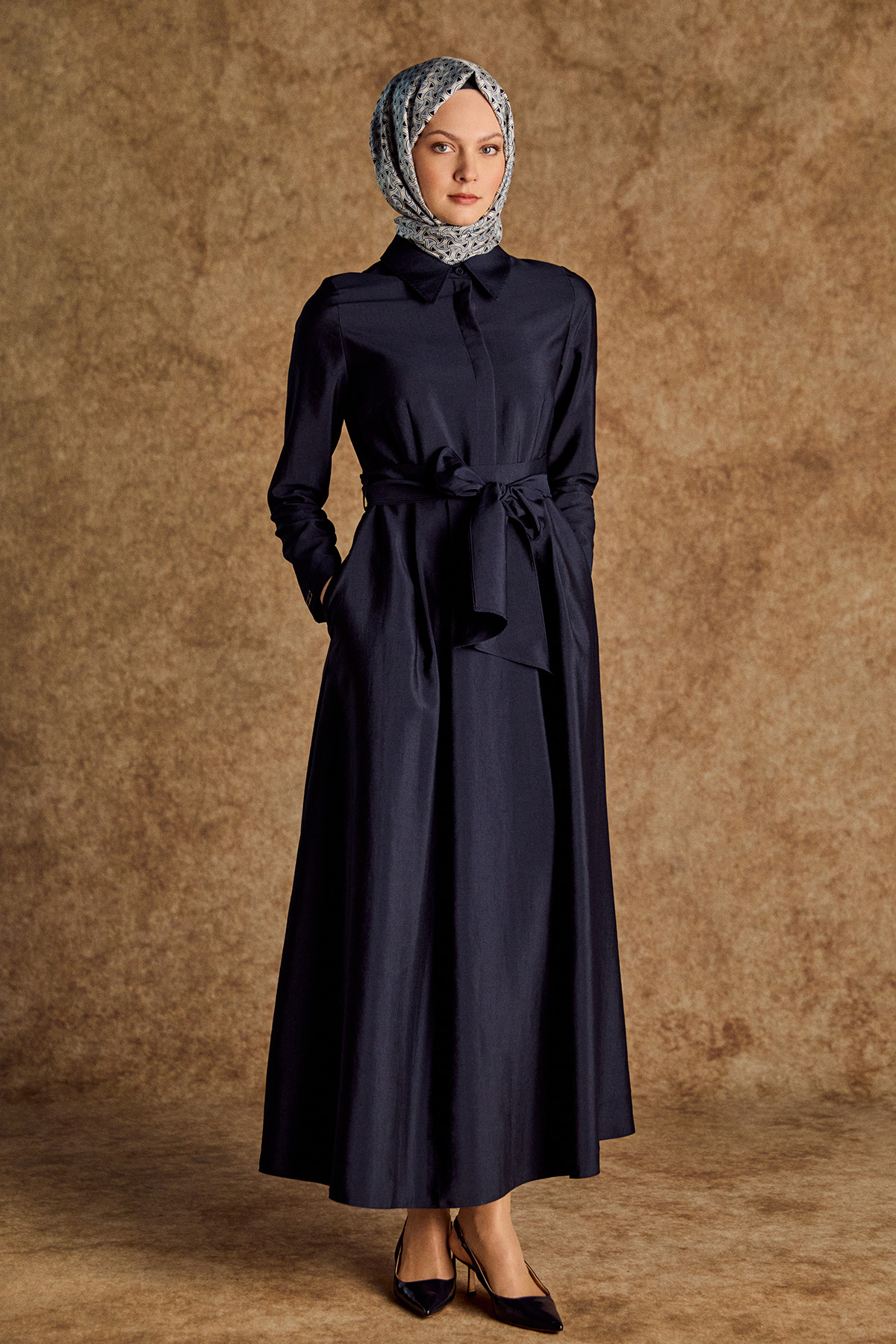 Ceketli Pilikaşe Detaylı Kuşaklı Elbise