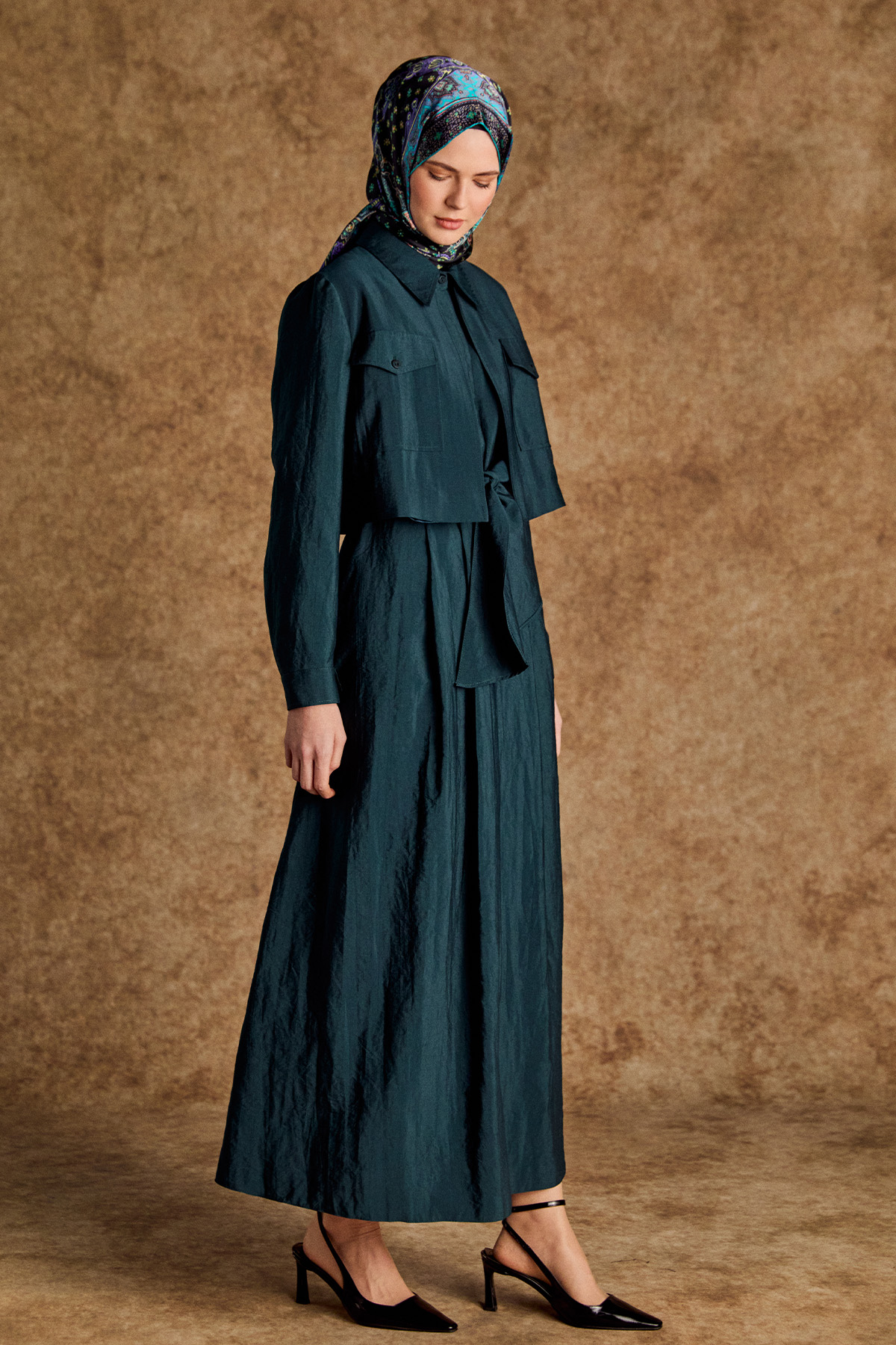 Ceketli Pilikaşe Detaylı Kuşaklı Elbise