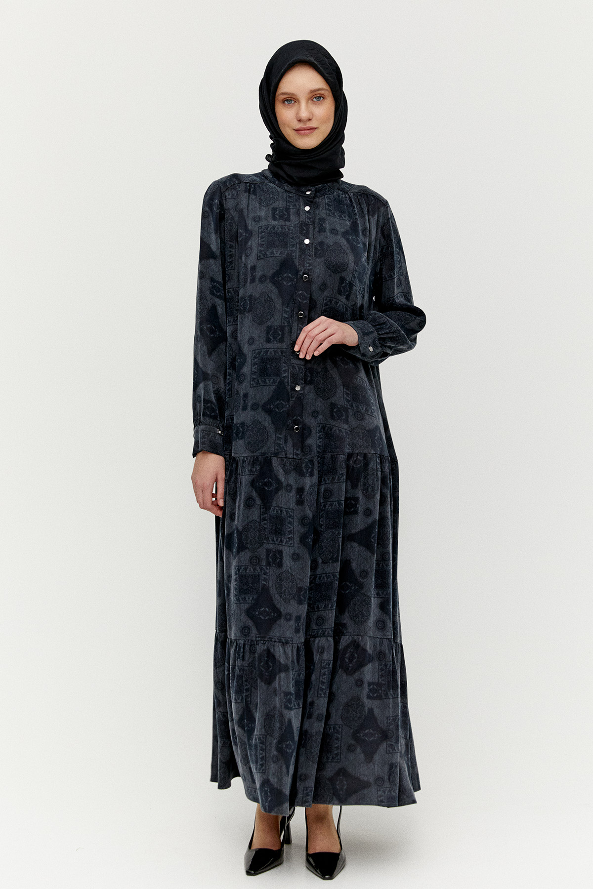 Hakim Yakalı Kuşaklı Katmanlı Elbise