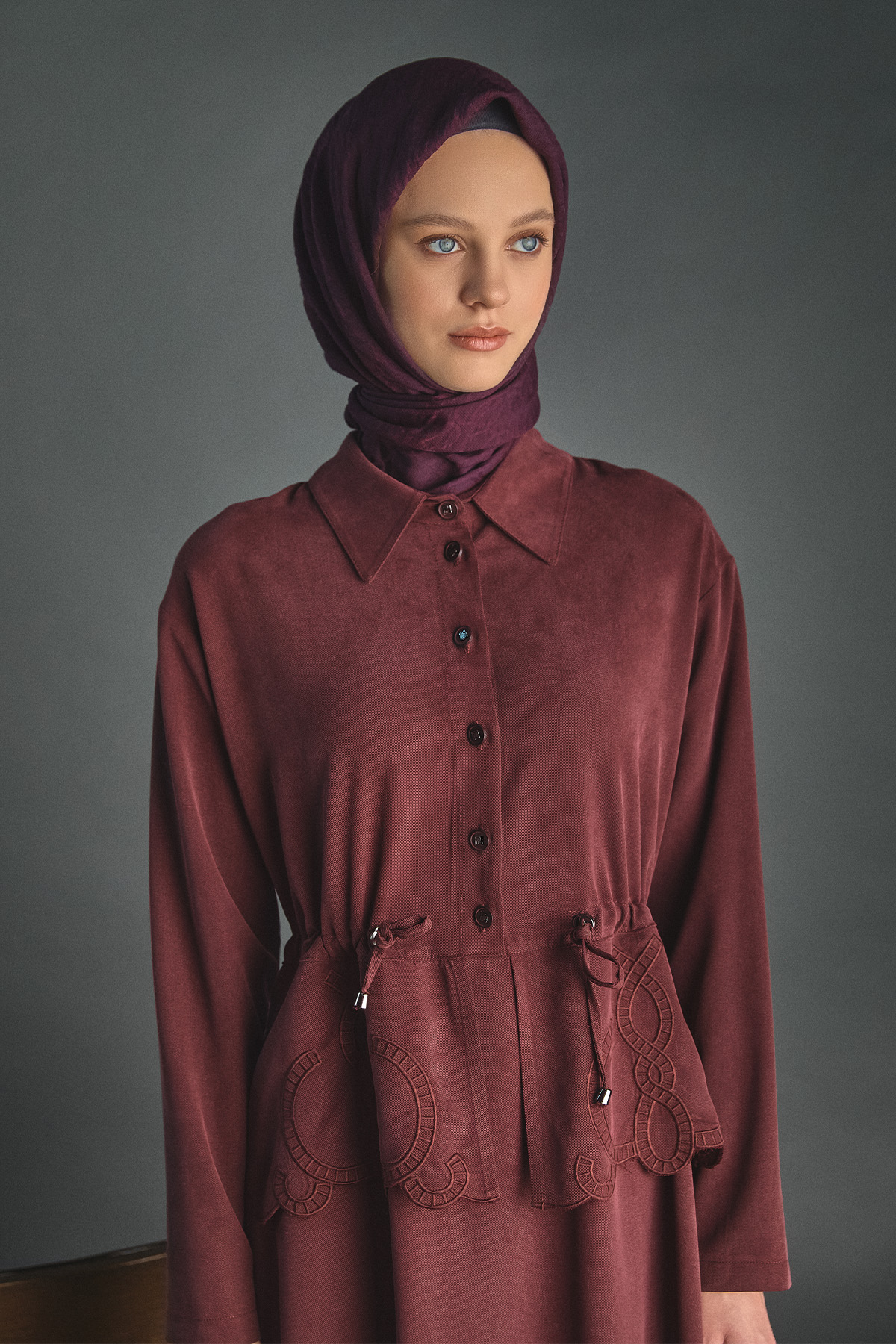 Nakışlı Lyocell Elbise