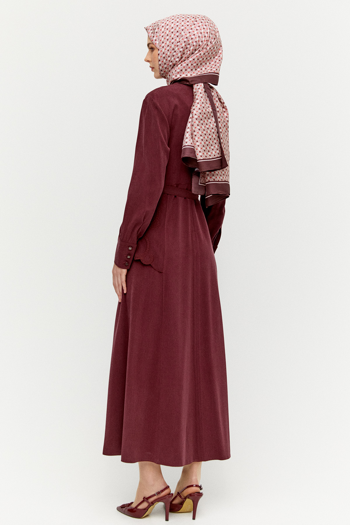 Yakma Desenli Kemerli Elbise