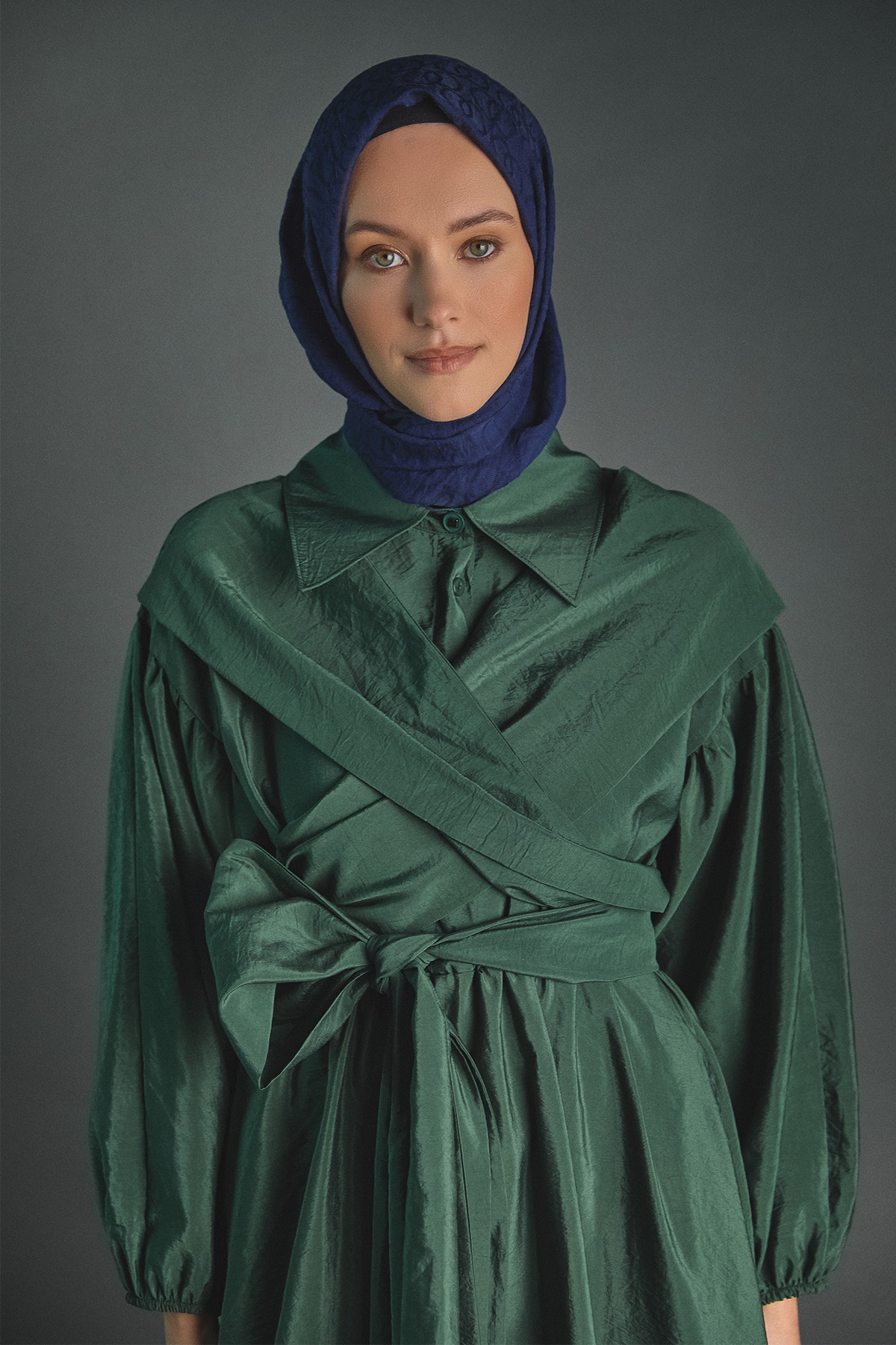 Uzun Kuşaklı Paraşüt Elbise