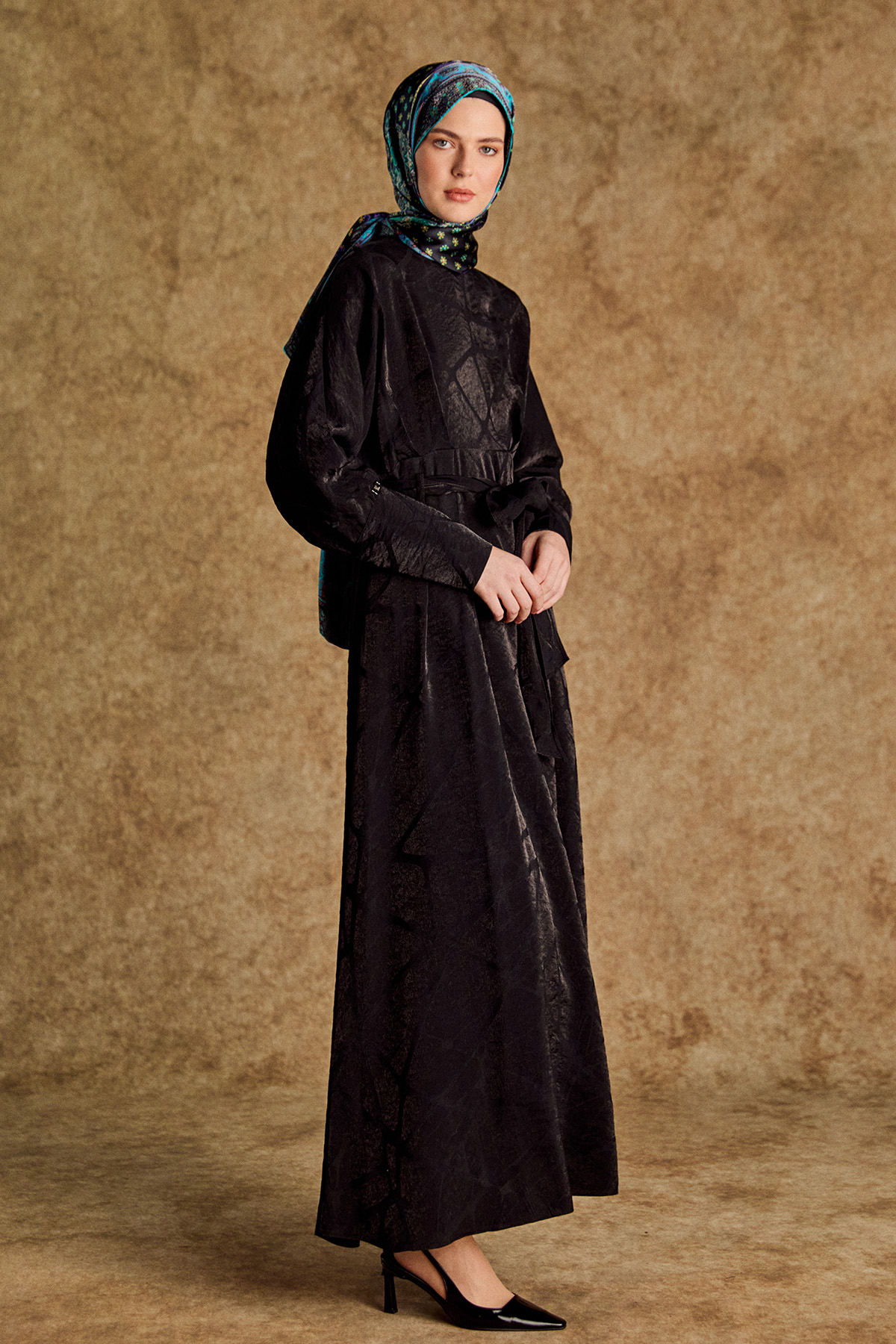 Korsajlı Jakarlı Desenli Drape Elbise