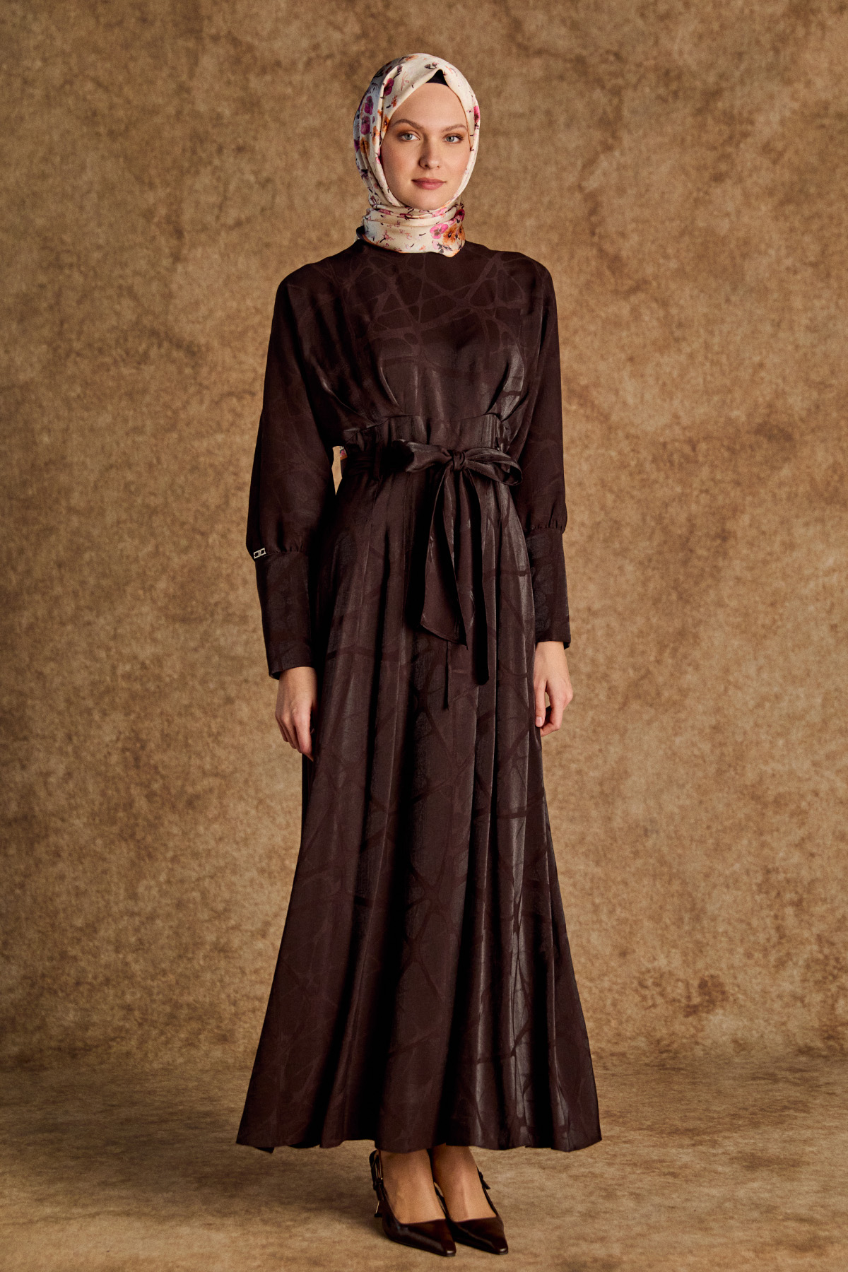 Korsajlı Jakarlı Desenli Drape Elbise