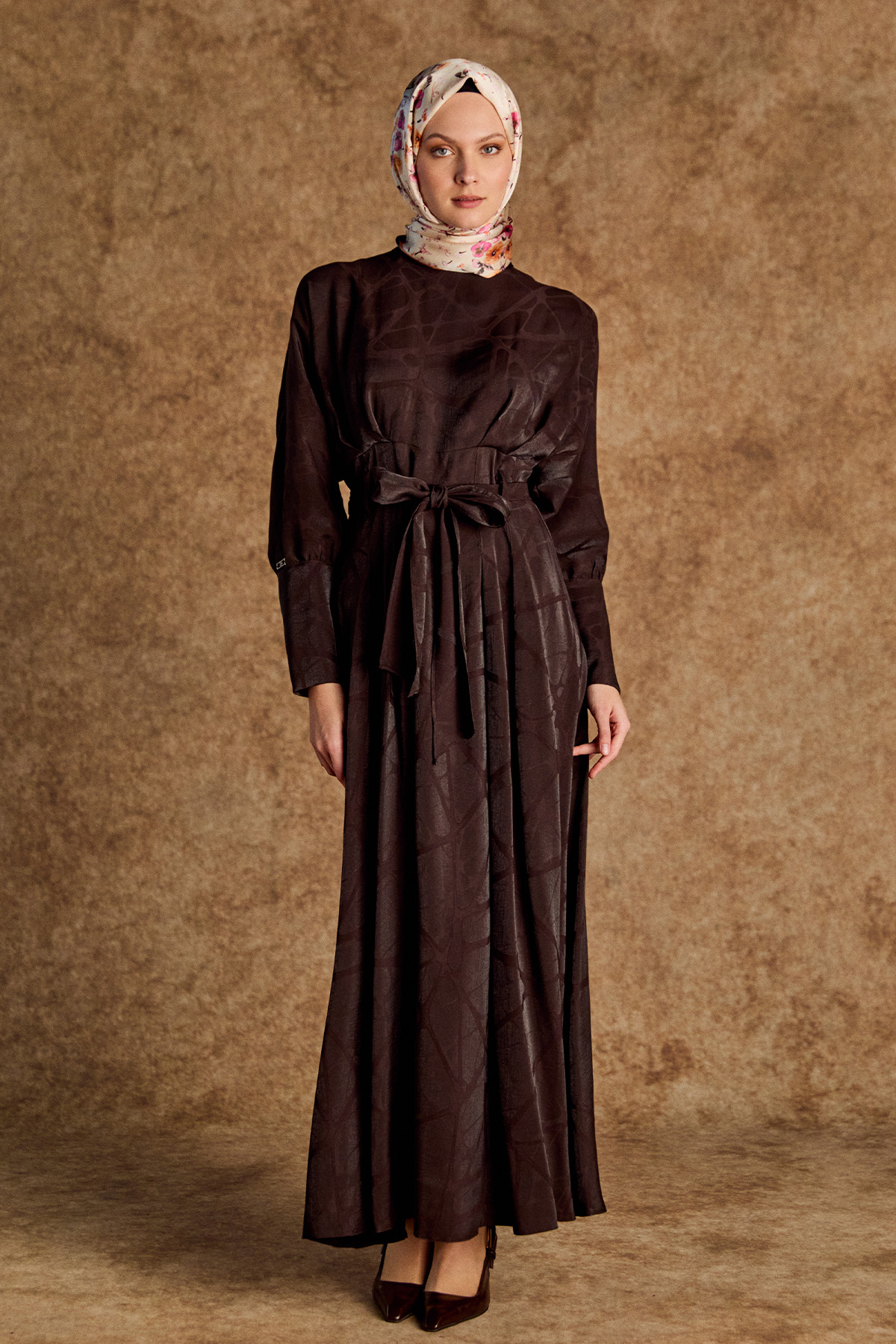 Korsajlı Jakarlı Desenli Drape Elbise