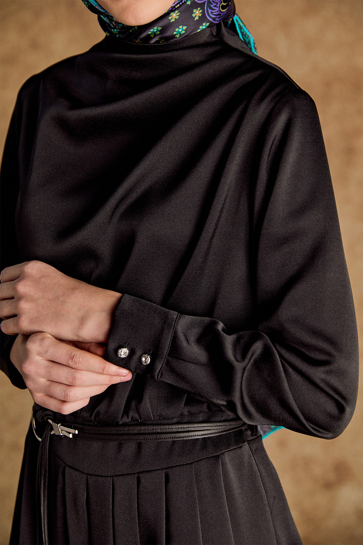 Kemerli Saten Elbise