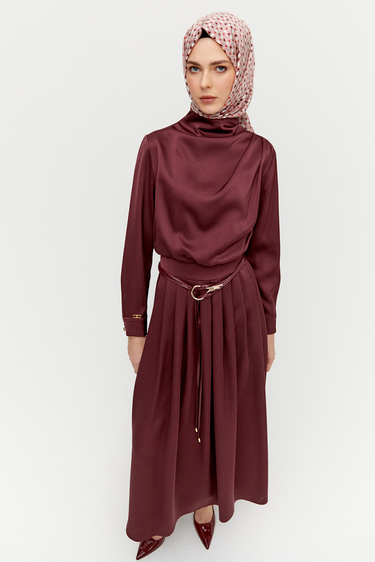 Kemerli Saten Elbise