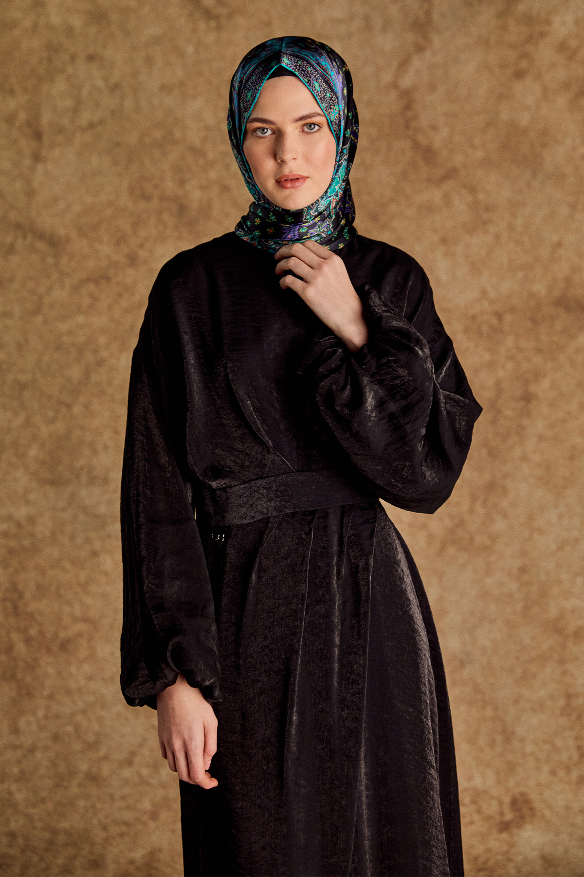 Drape Detaylı Jakarlı Elbise