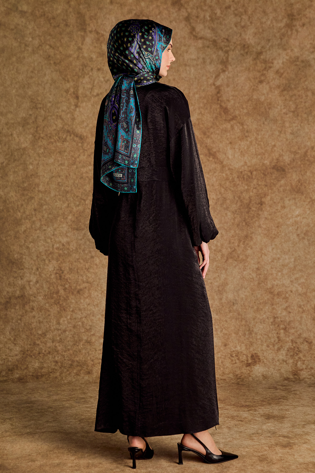 Drape Detaylı Jakarlı Elbise