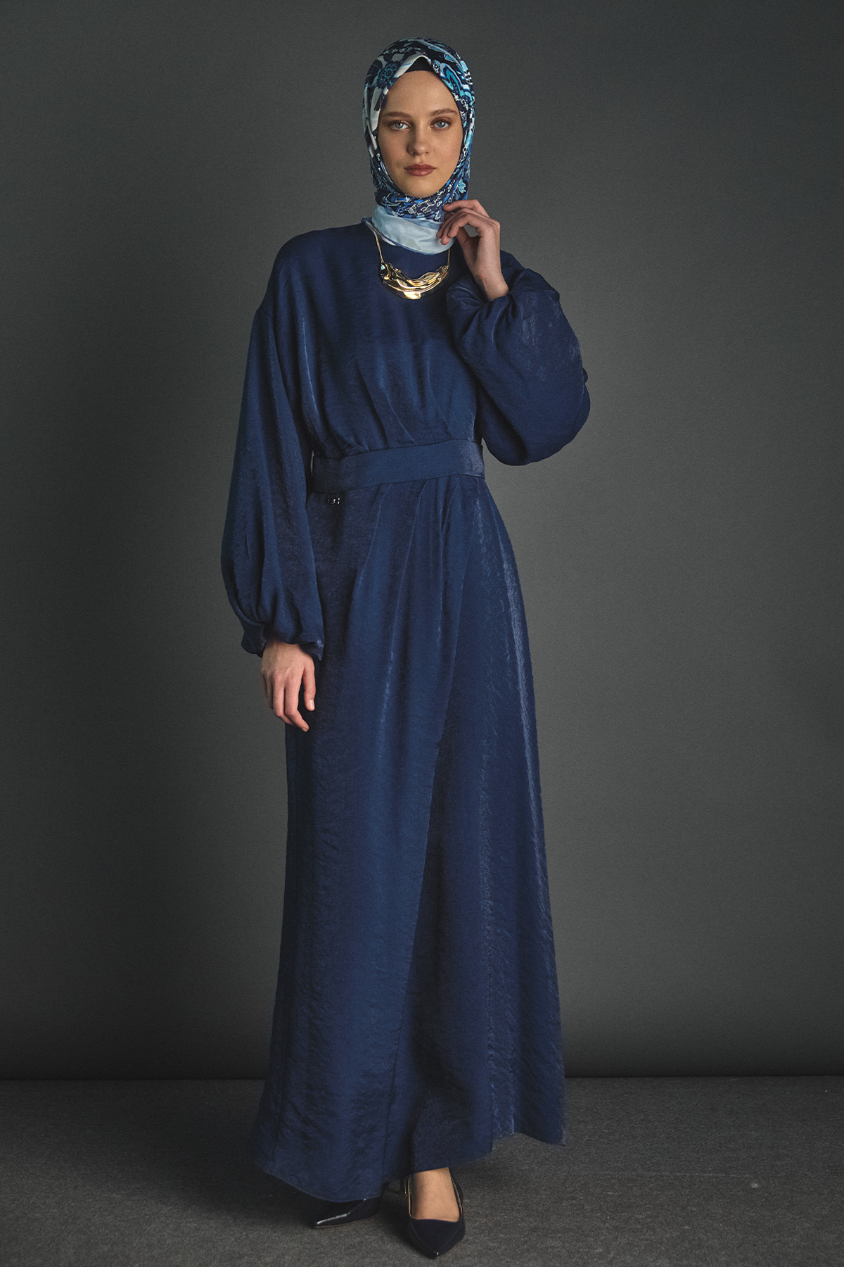 Drape Detaylı Jakarlı Elbise