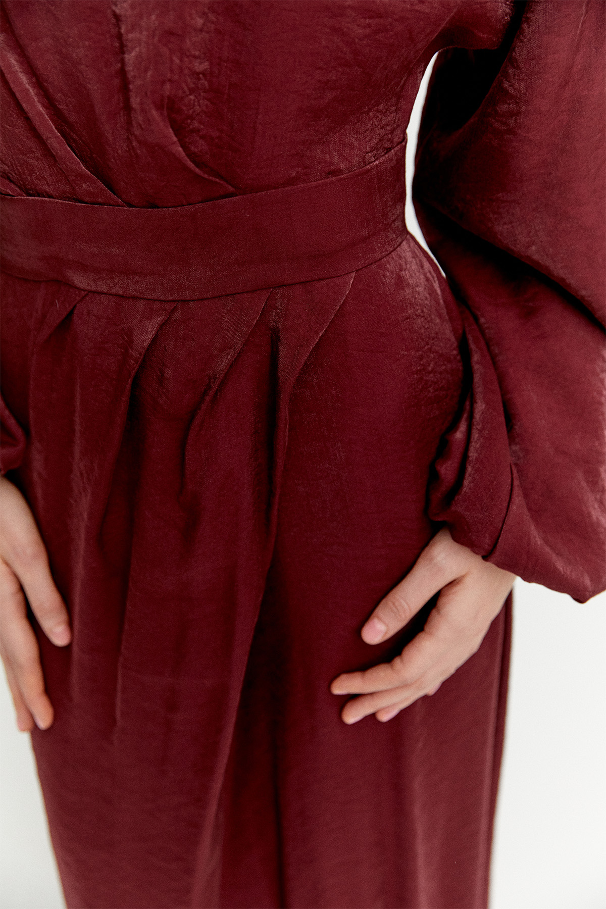 Drape Detaylı Jakarlı Elbise