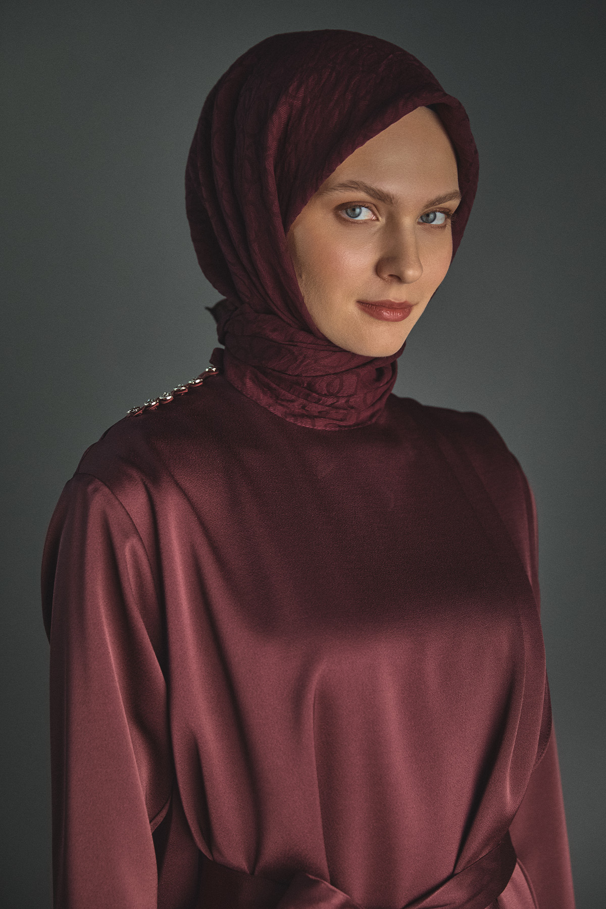 Yuvarlak Desenli Viskon Eşarp