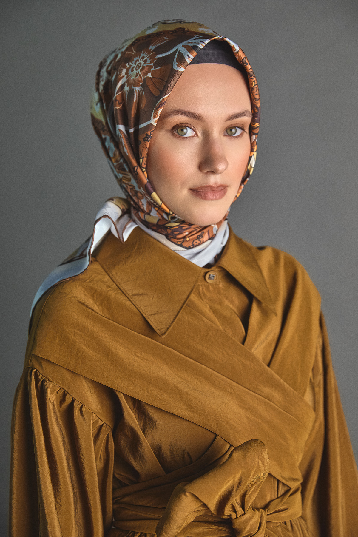 Geleneksel Motifli Jakarlı Eşarp