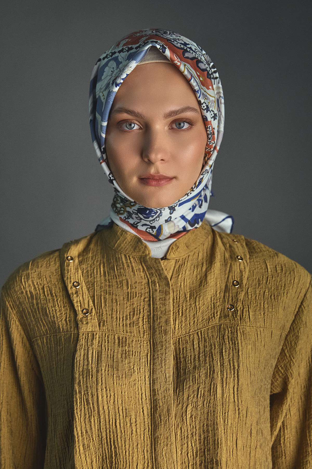 Geleneksel Motifli Jakarlı Eşarp