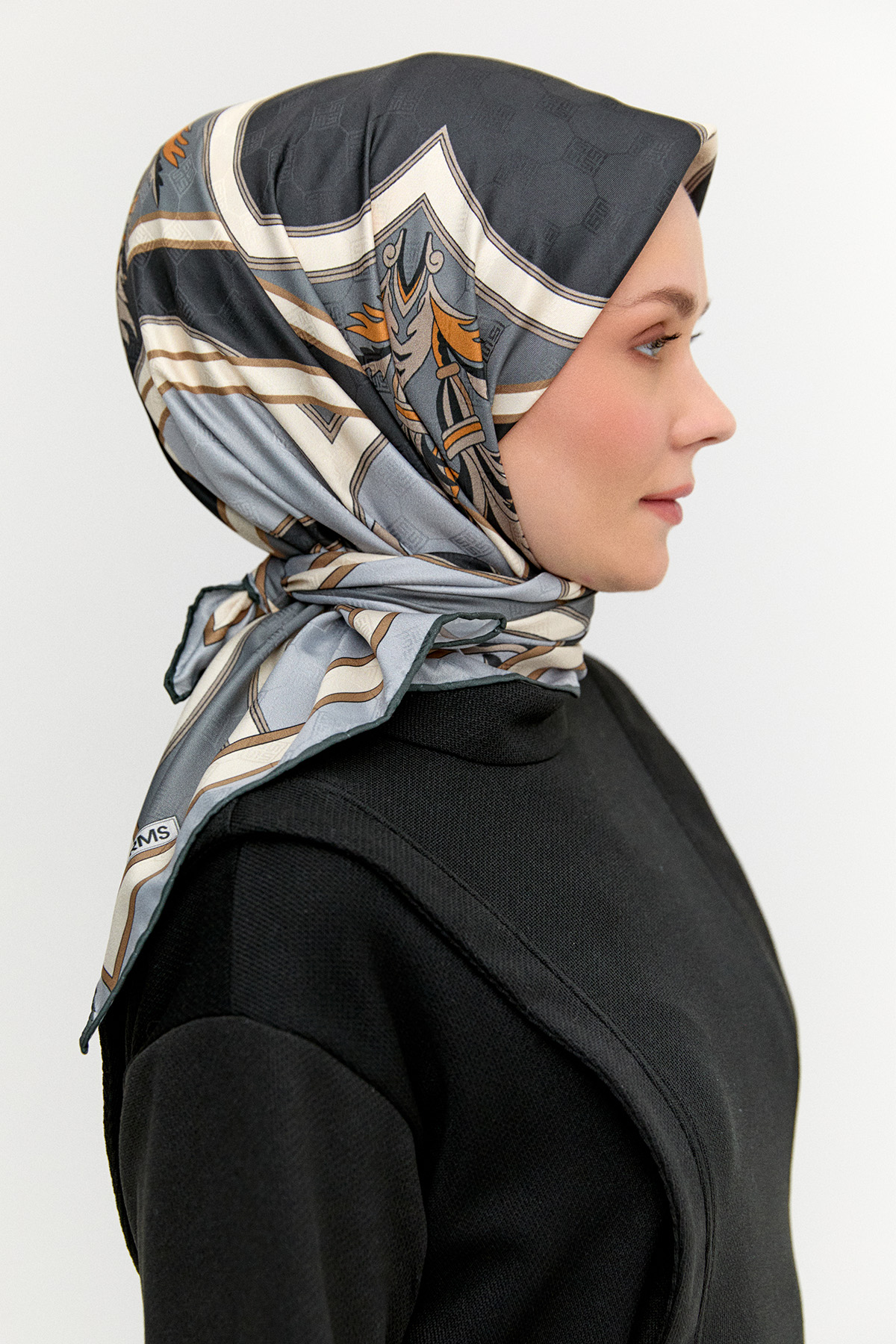 Geometrik Motifli Eşarp, Tesettür Giyim