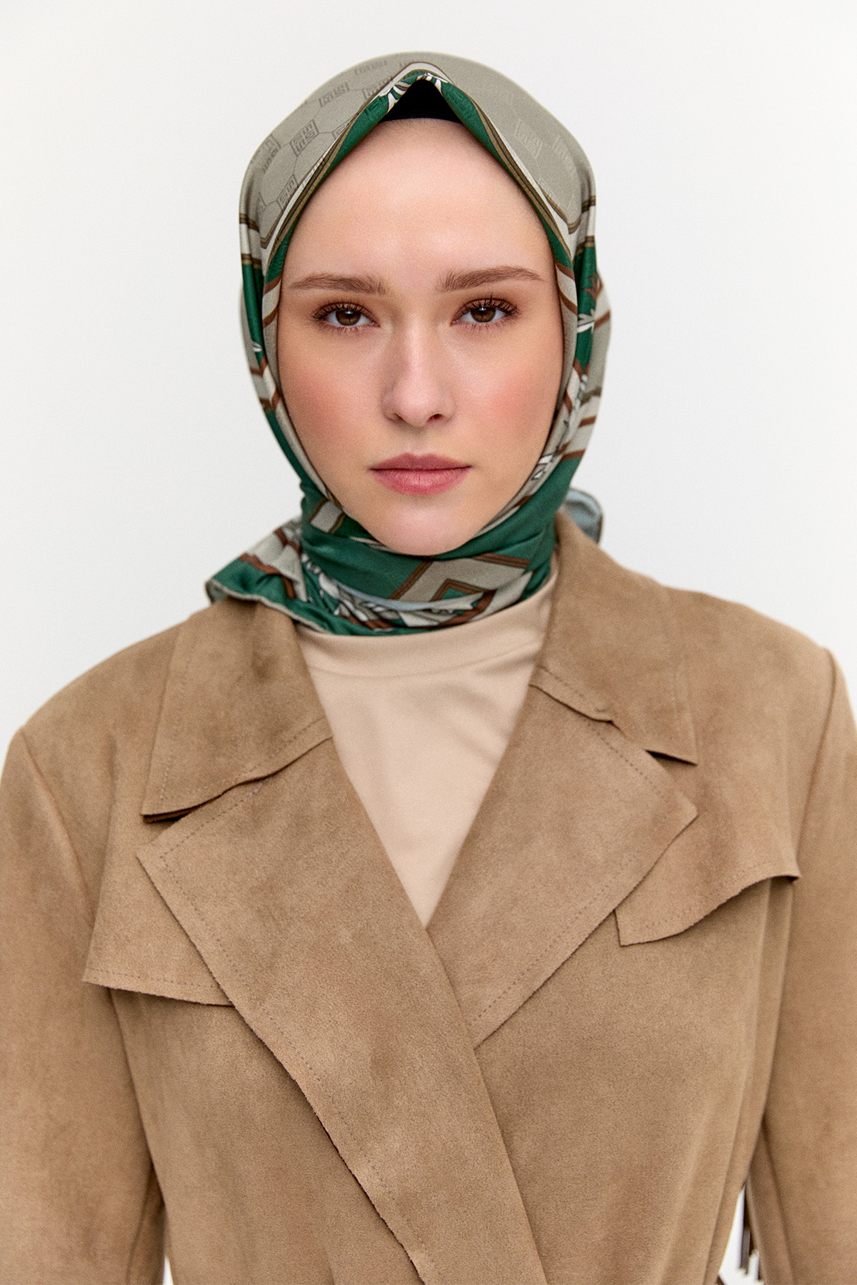 Geometrik Motifli Eşarp, Tesettür Giyim