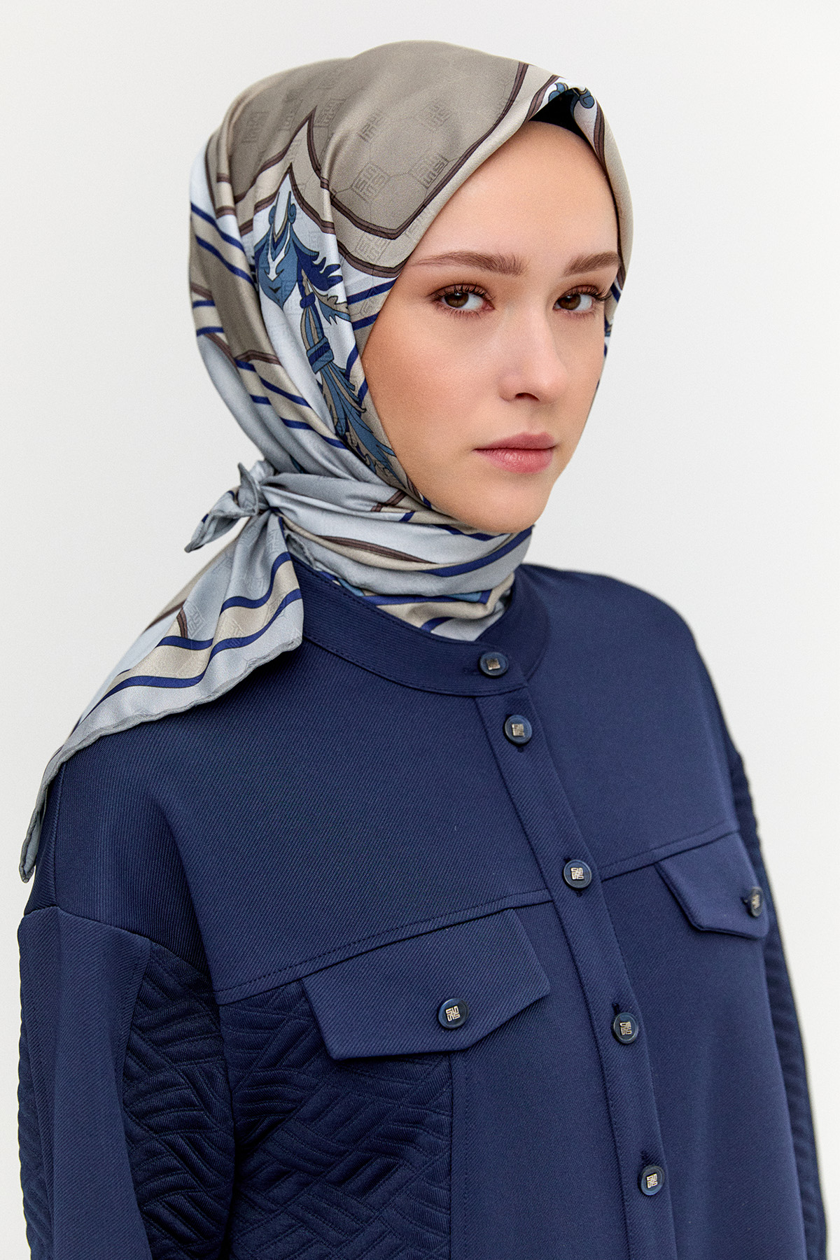 Geometrik Motifli Eşarp, Tesettür Giyim